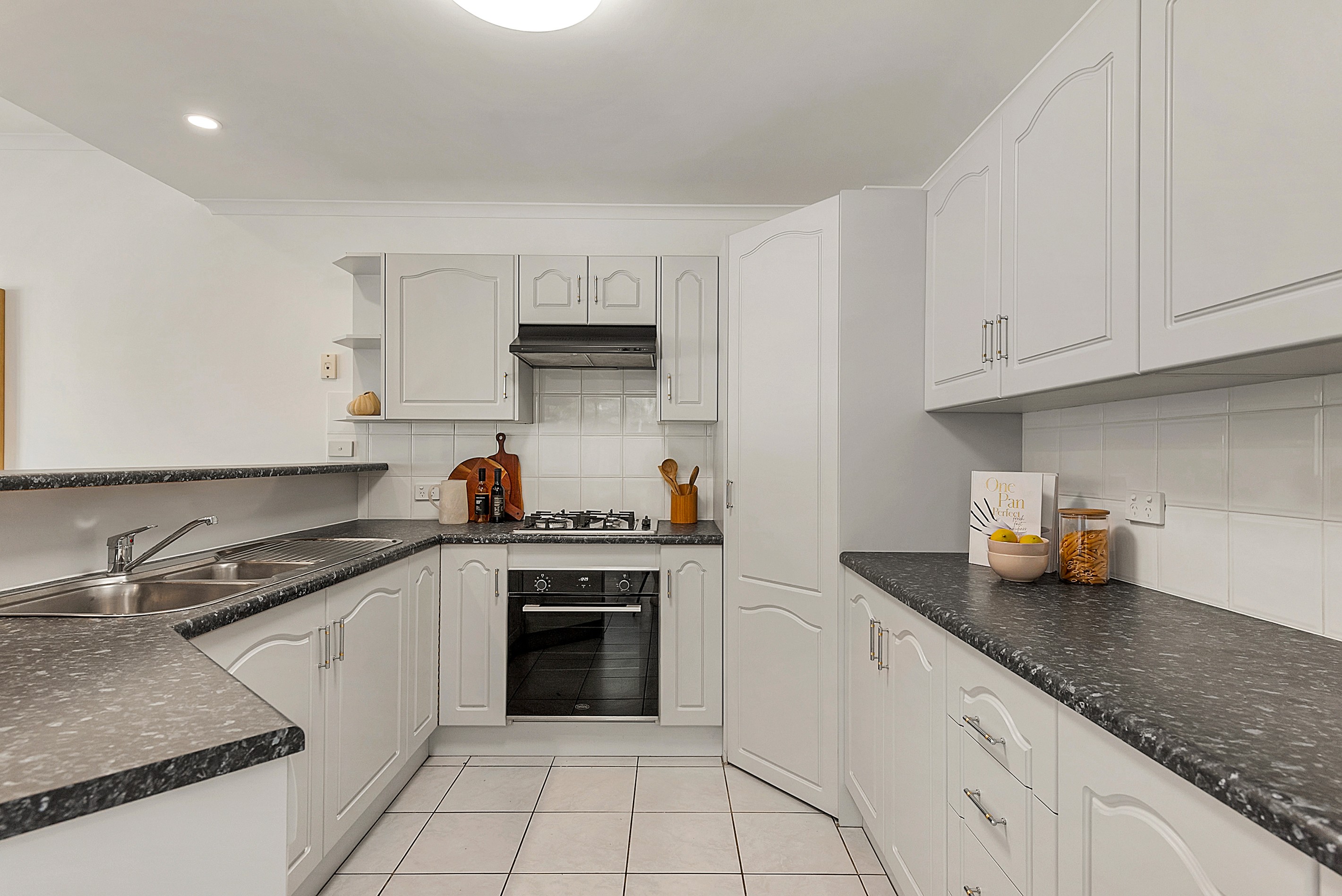 1/210 Mawson Lakes Boulevard, Mawson Lakes, SA 5095