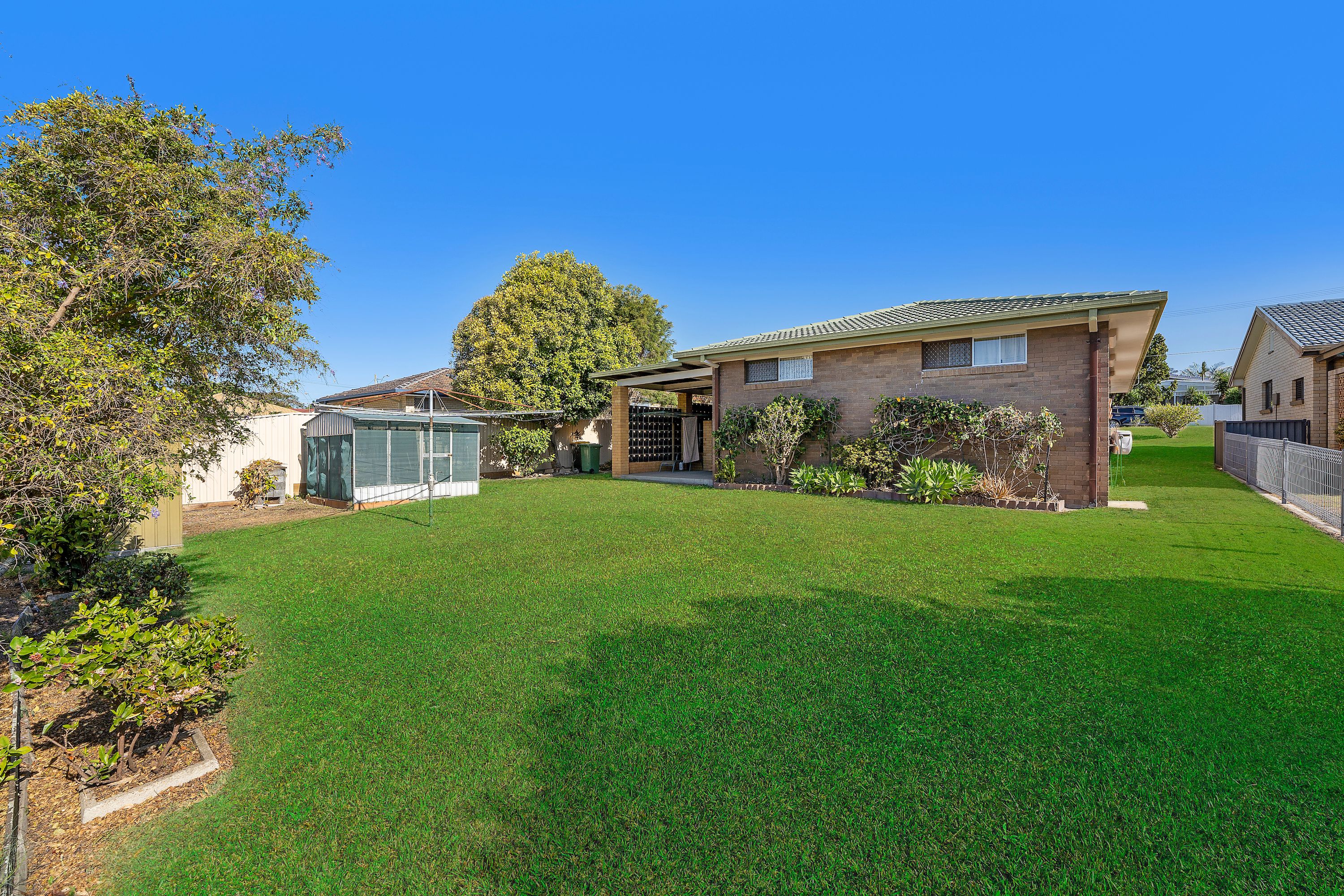 6 Hibiscus Avenue, Redcliffe, QLD 4020