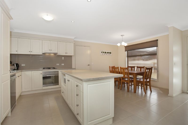 17 Pappas Drive, Warrnambool, VIC 3280