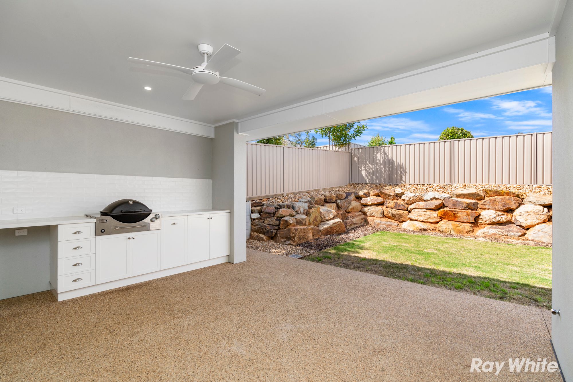 5 Heffron Street — photo 14 of 15