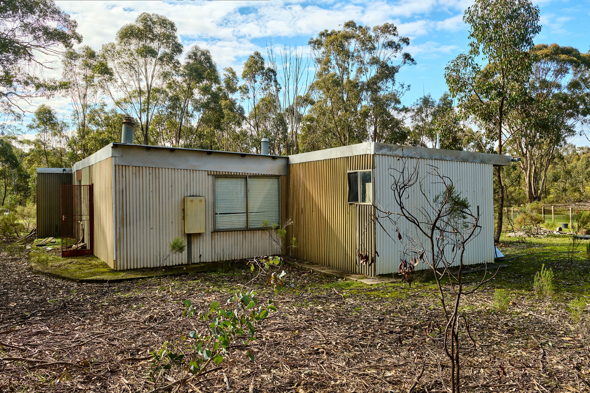 50 Gordons Drive — photo 4 of 12