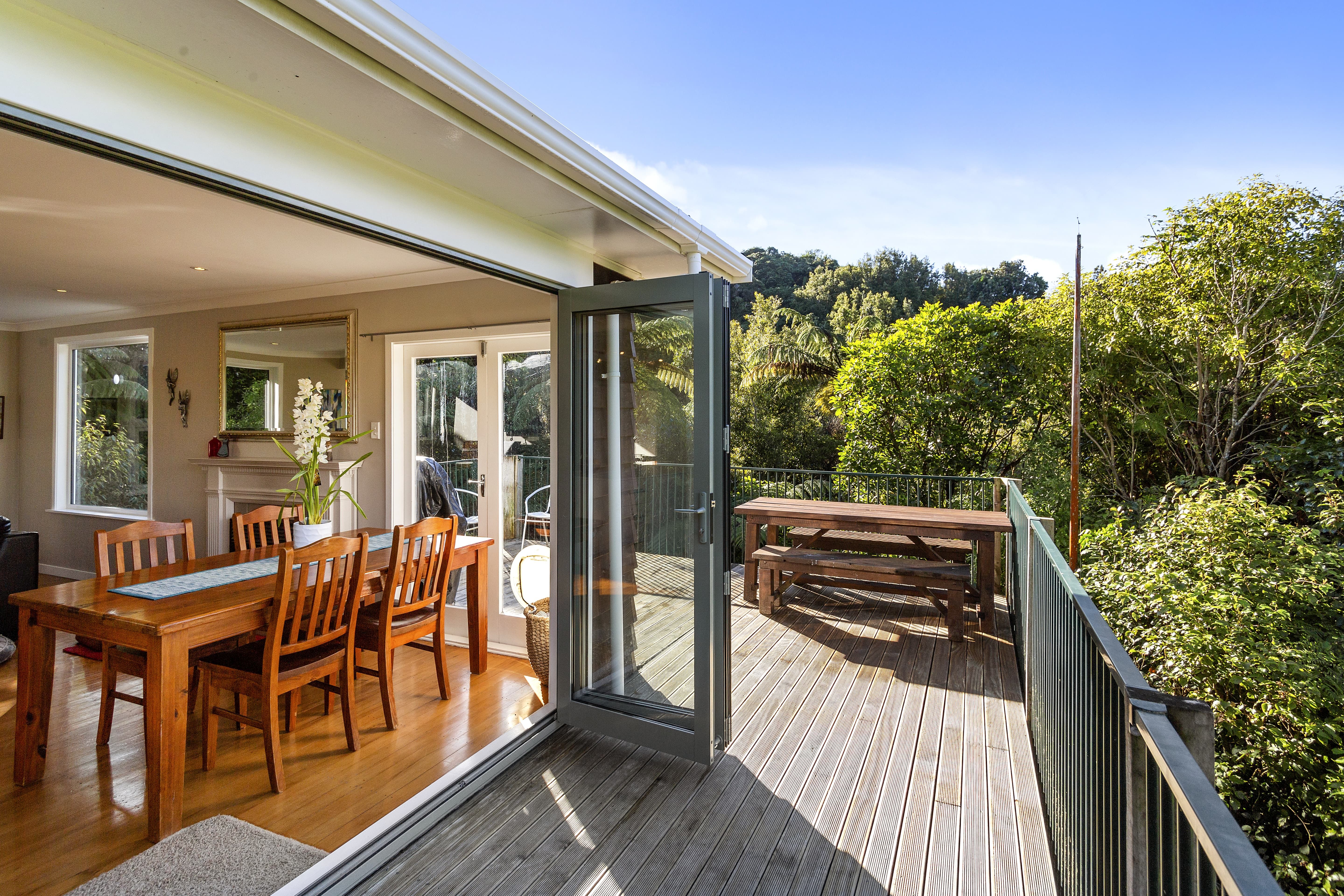 48 Pomare Road, Tirohanga, Lower Hutt City