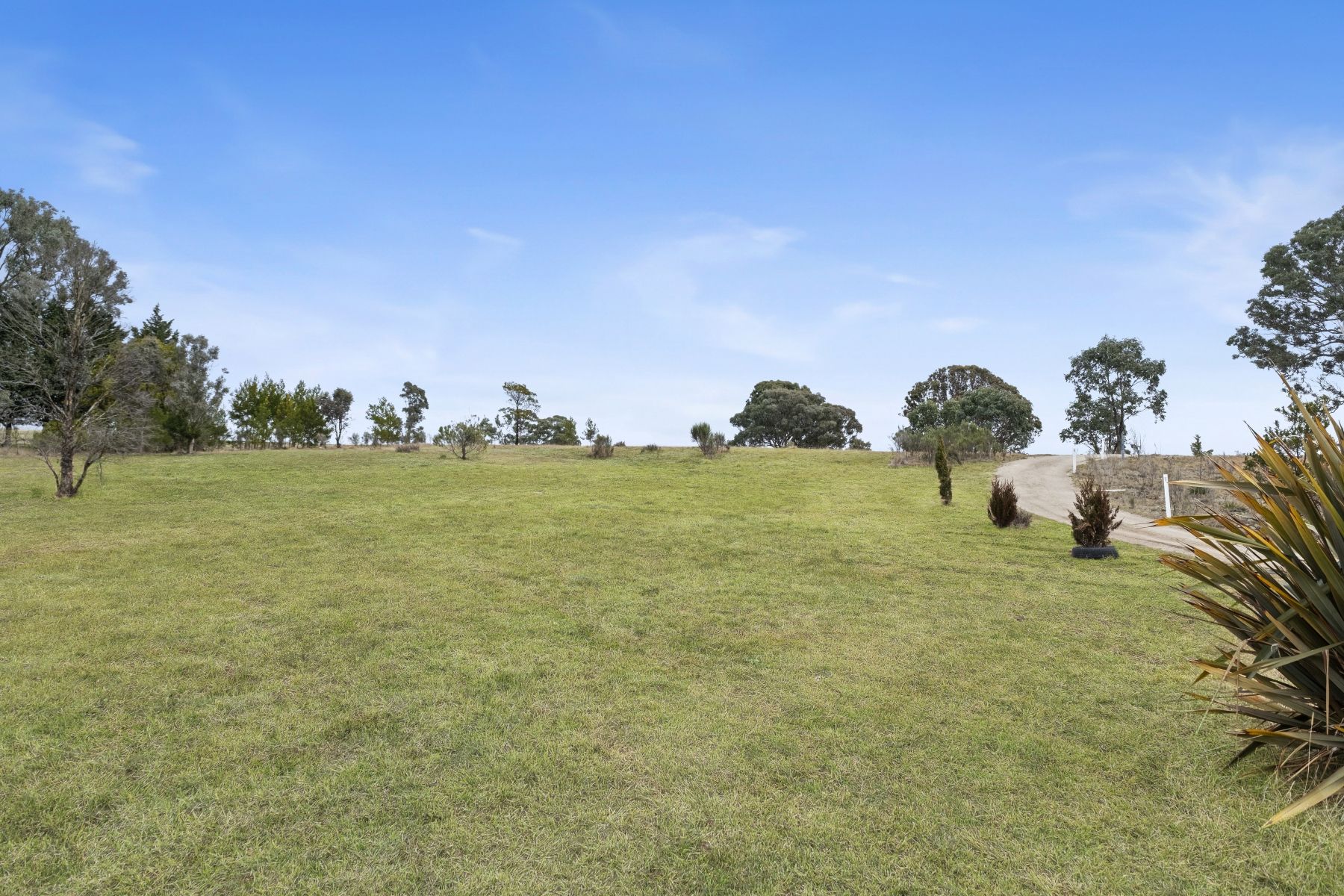 1496 middle arm road goulburn nsw 2580 sold rural lifestyle