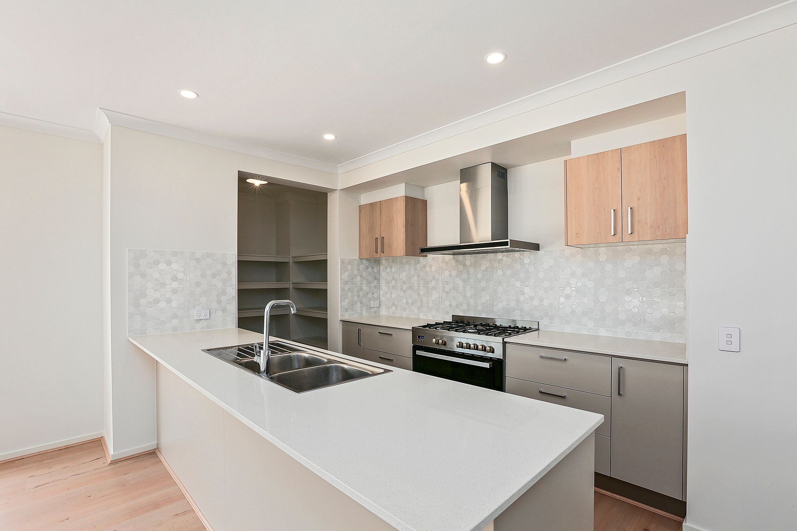 14 Lightwood Road, Lara, VIC 3212