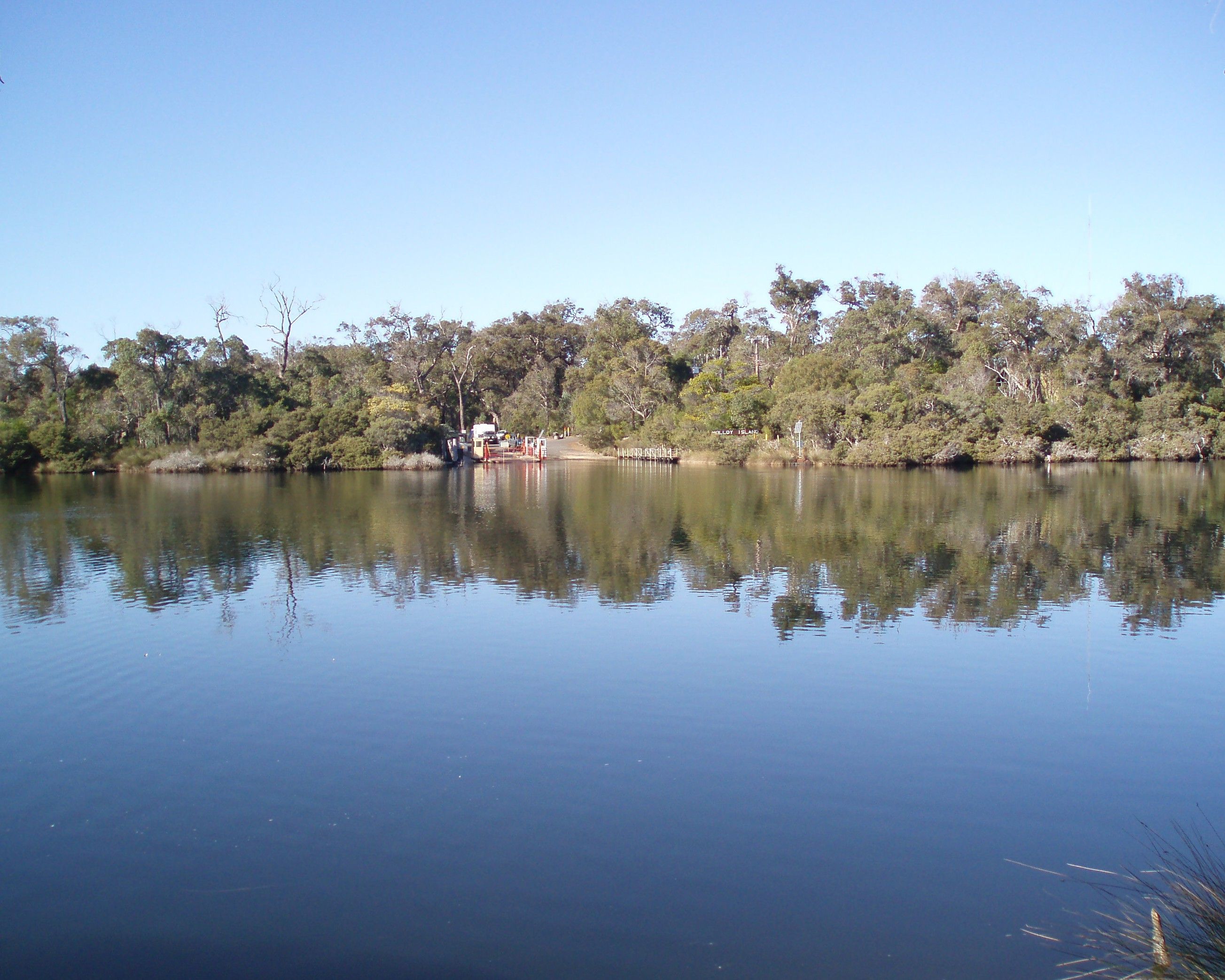 14 Hale Avenue, Molloy Island WA 6290