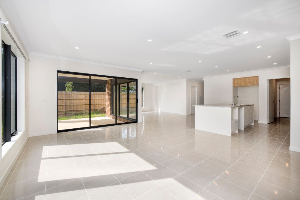 127 Dandelion Drive, Rowville, VIC 3178