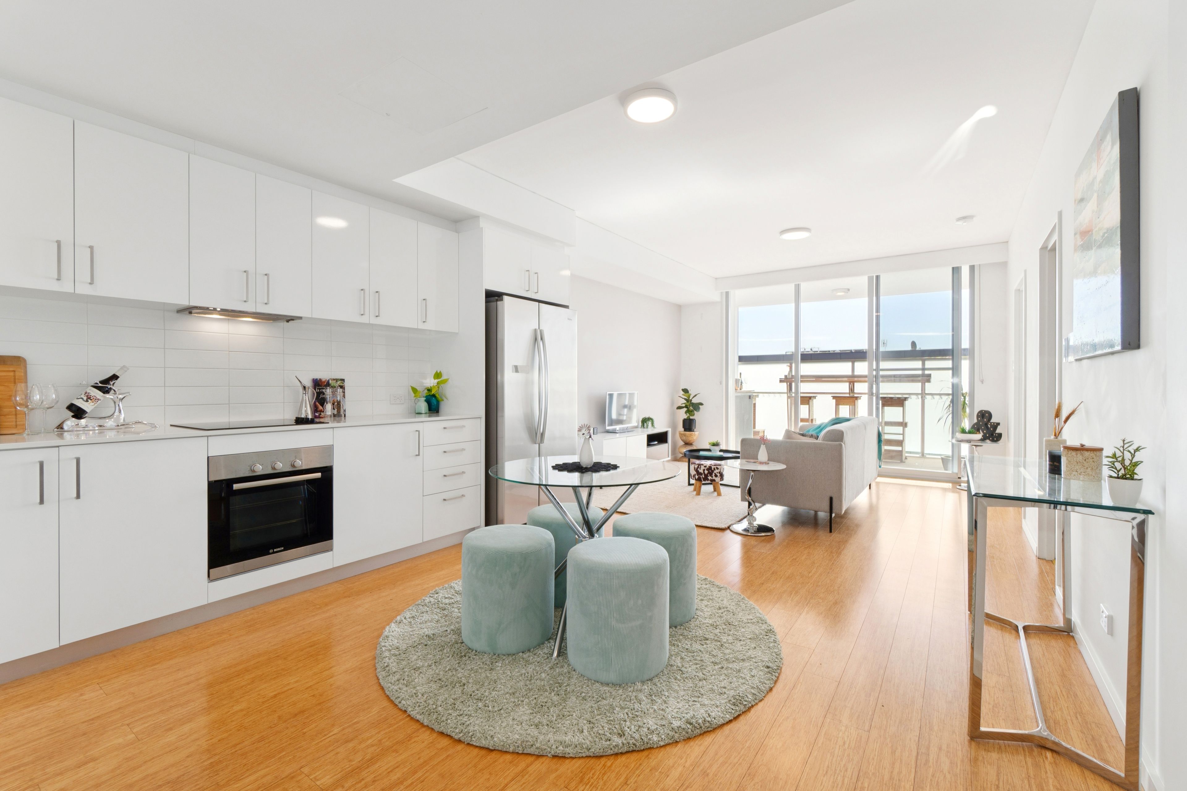 87/35 Hastings Street — photo from Ray White Whiteman & Associates