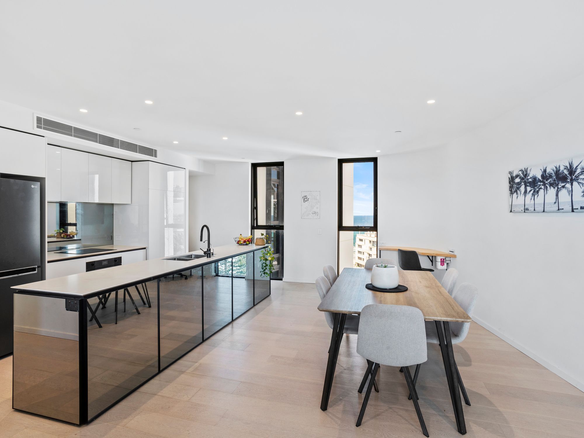 21005/1328 Gold Coast Highway, Palm Beach, QLD 4221
