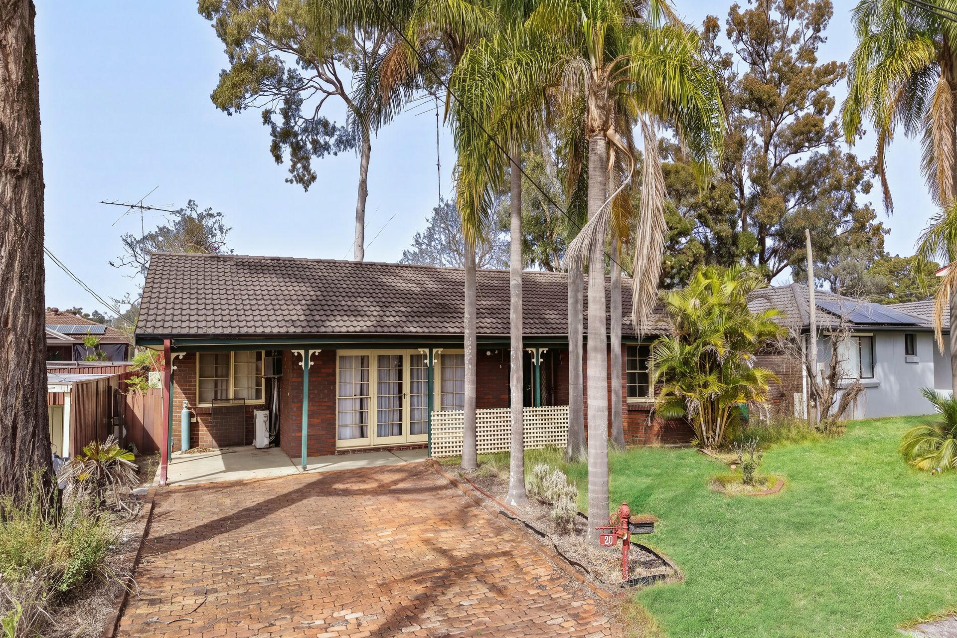 20 Huddleston Street — photo from Ray White United Group