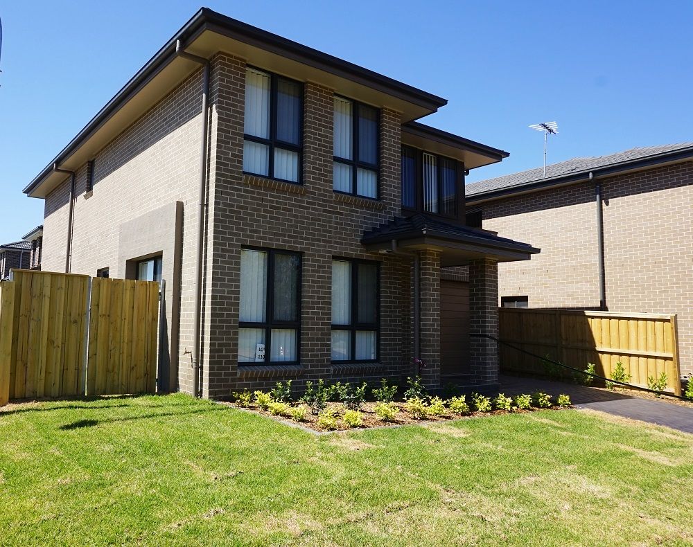 13 Pioneer Street, Gregory Hills, NSW 2557