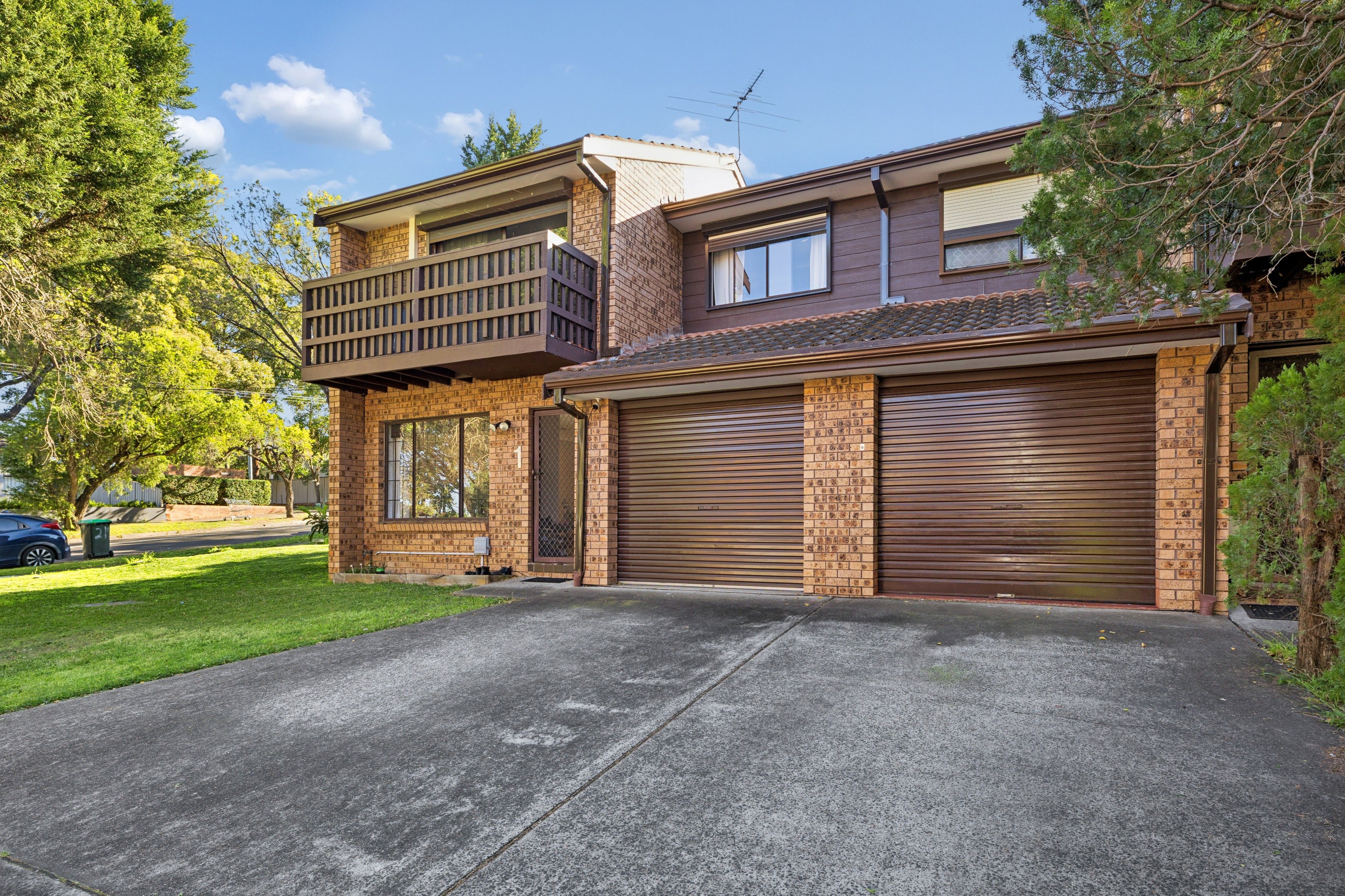 1/213 Old Kent Road — photo from Ray White Bankstown