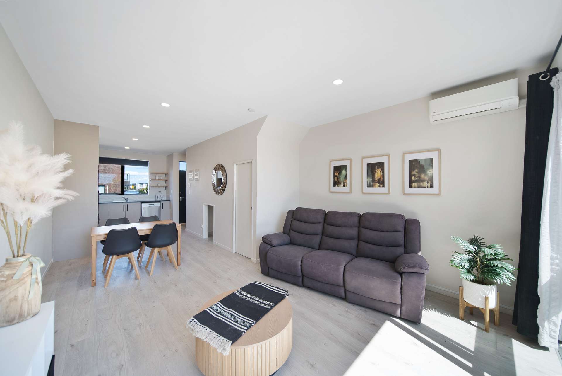 69 Walsh Road photo 2