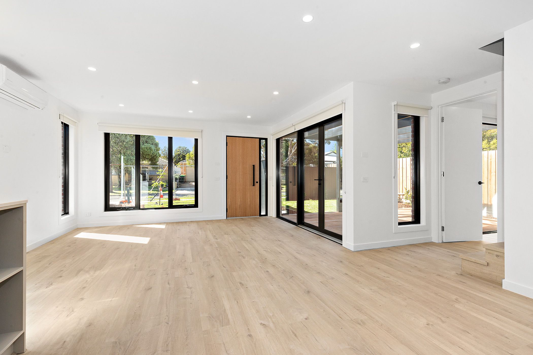 1/7 Helvetia Court, Frankston, VIC 3199