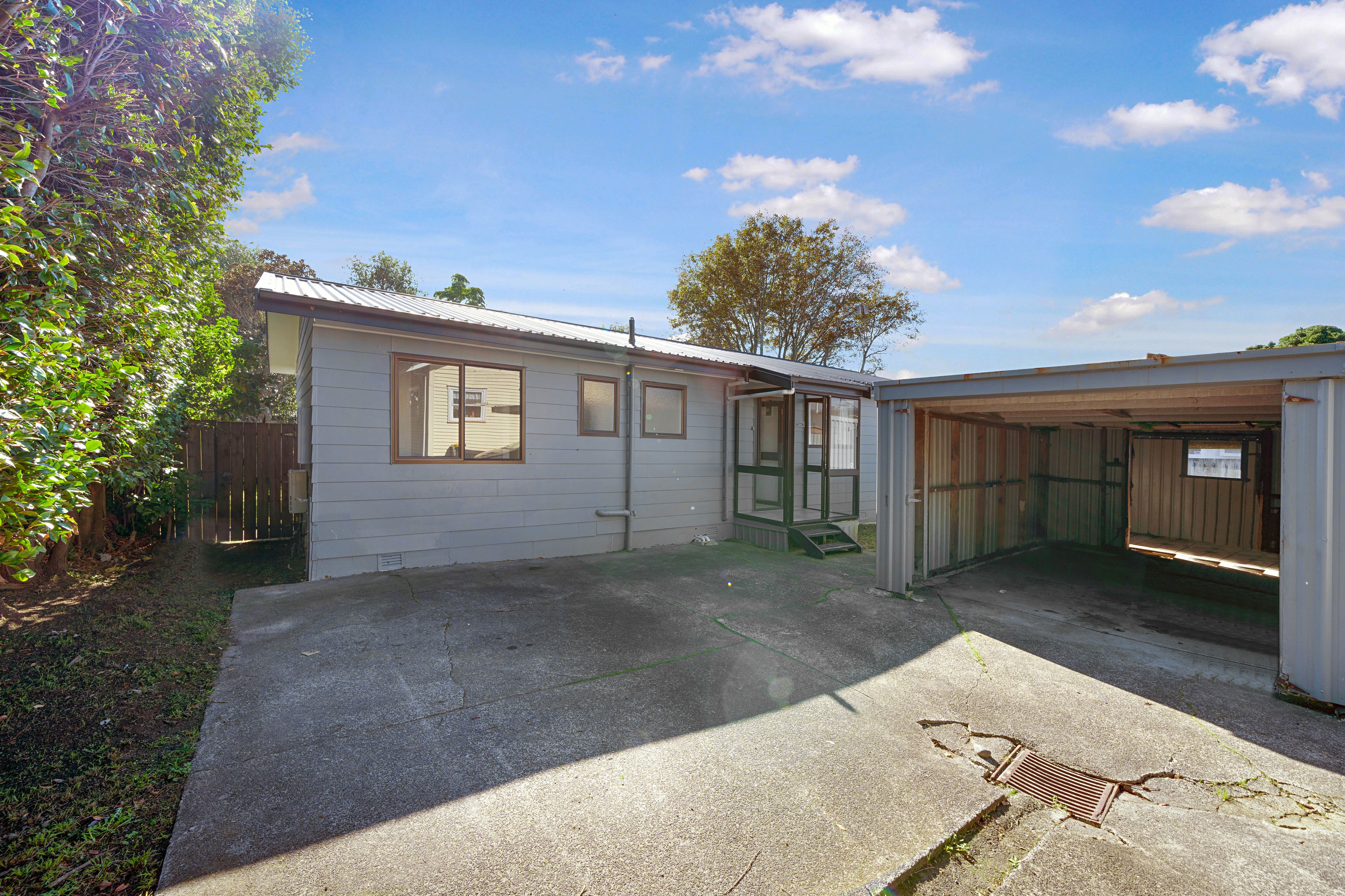 1/134 Mcleod Road, Te Atatu South, Waitakere City