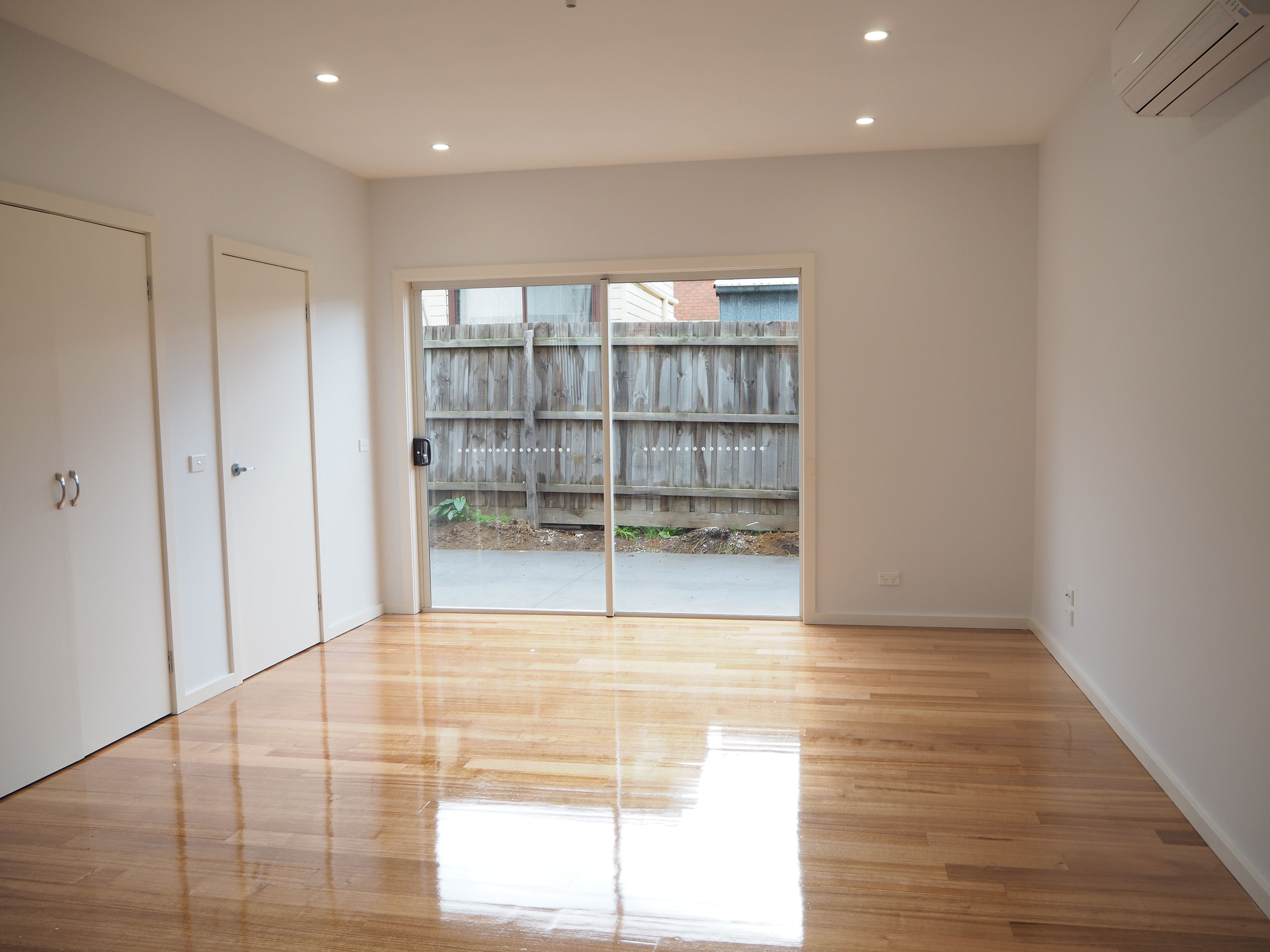 2/14 Acheron Avenue, Reservoir, VIC 3073