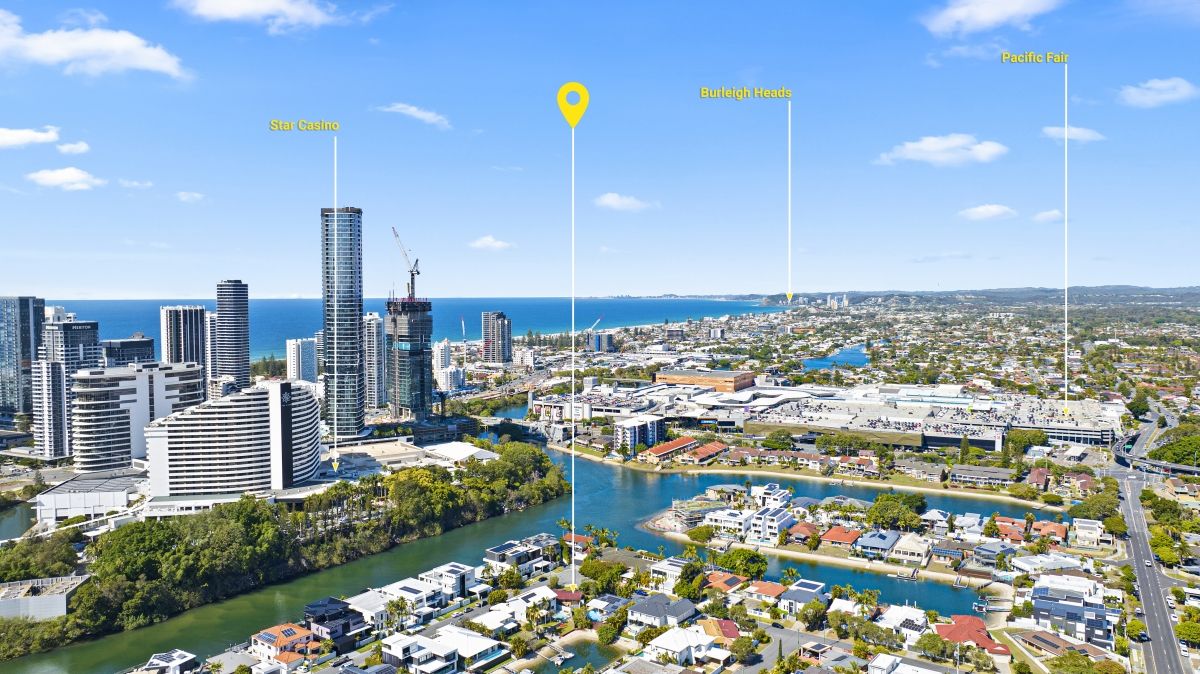 1 Lakeland Key, Broadbeach Waters QLD 4218