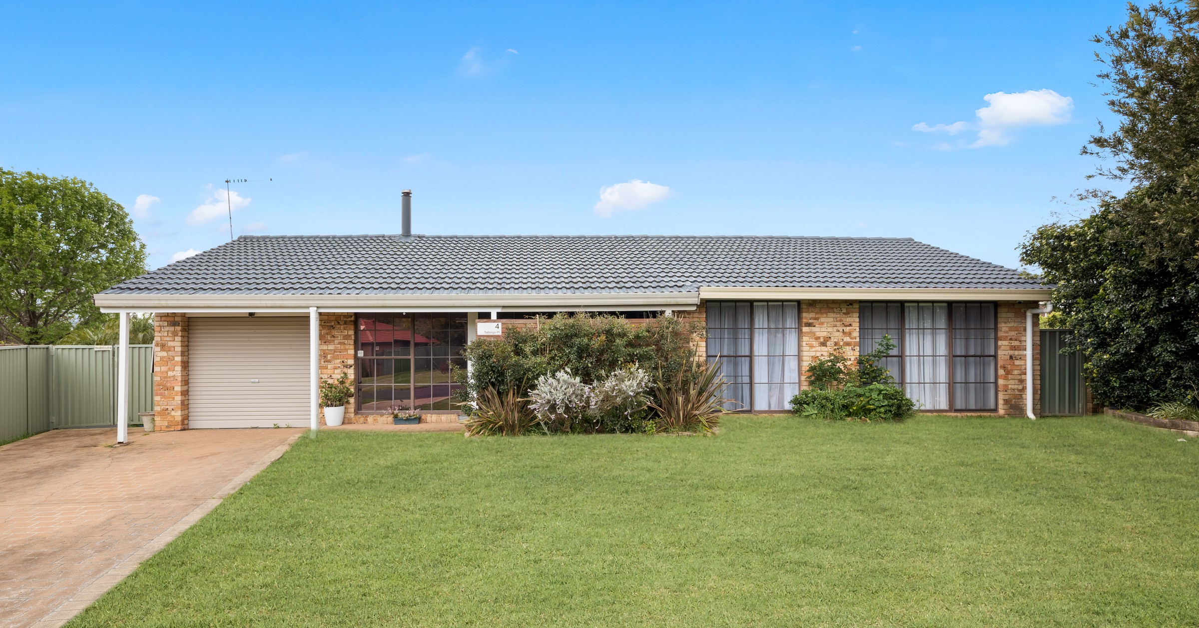 Holy Ruse House 4 Talbingo Place, Ruse, NSW 2560 - Sold House - Ray White Macarthur Group