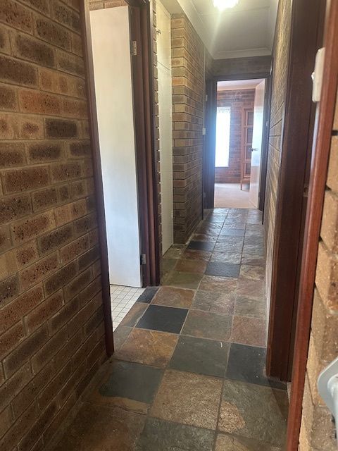 20 Dalton Way — photo 10 of 11