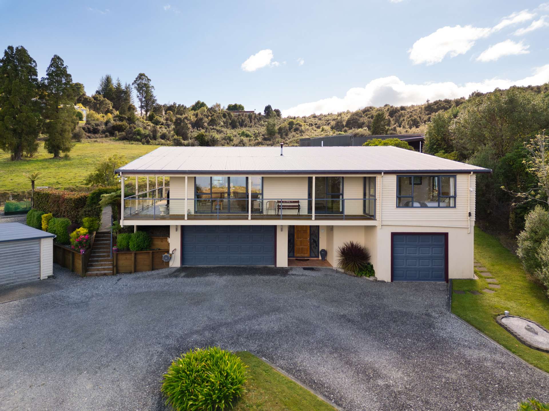 27 Lake Brunner Road photo 30