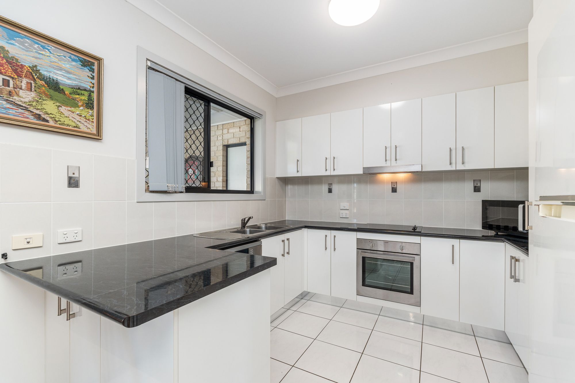 23 Gumtree Drive — photo 6 of 27
