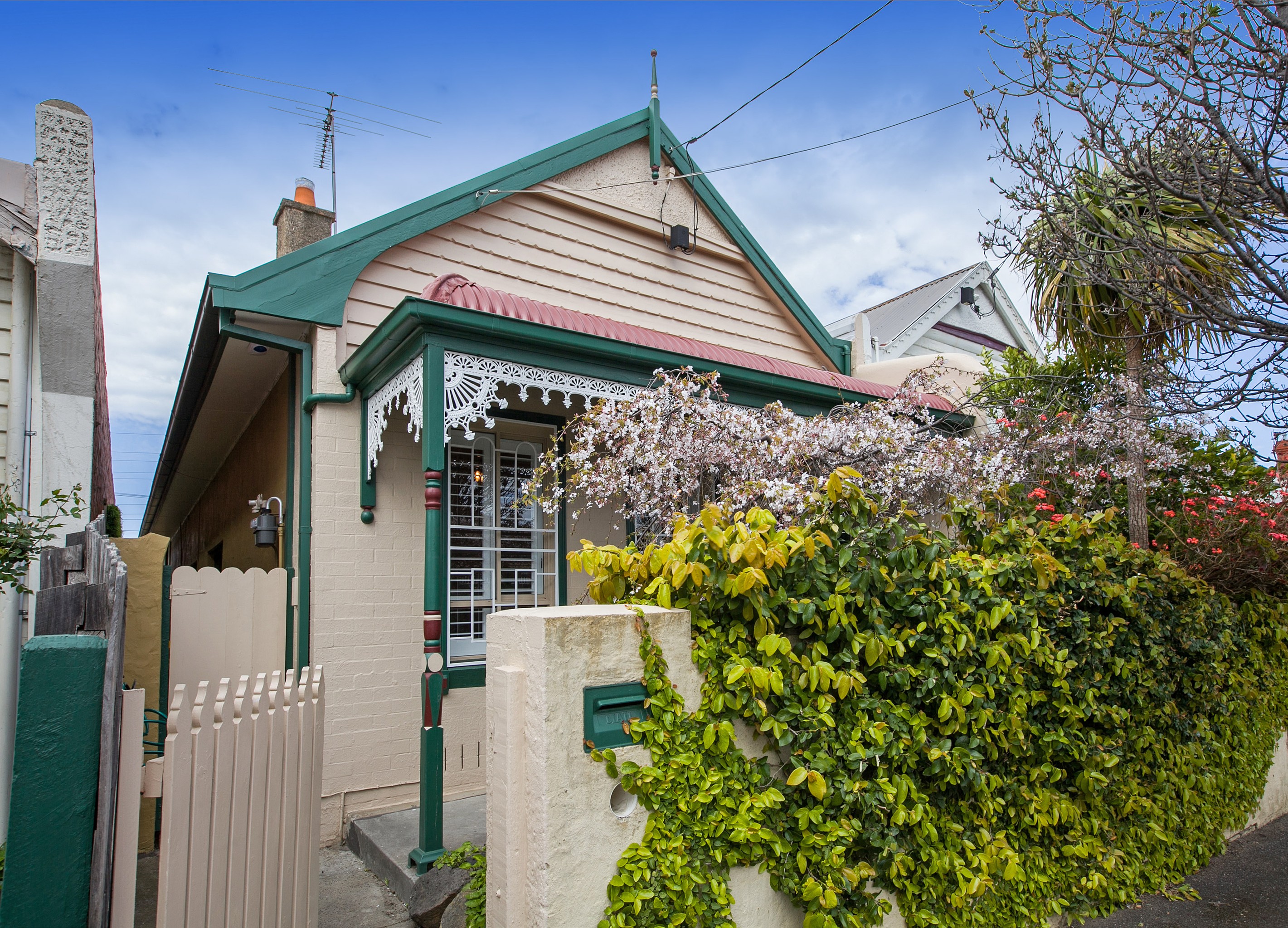 14 Latham Street, Northcote, VIC 3070