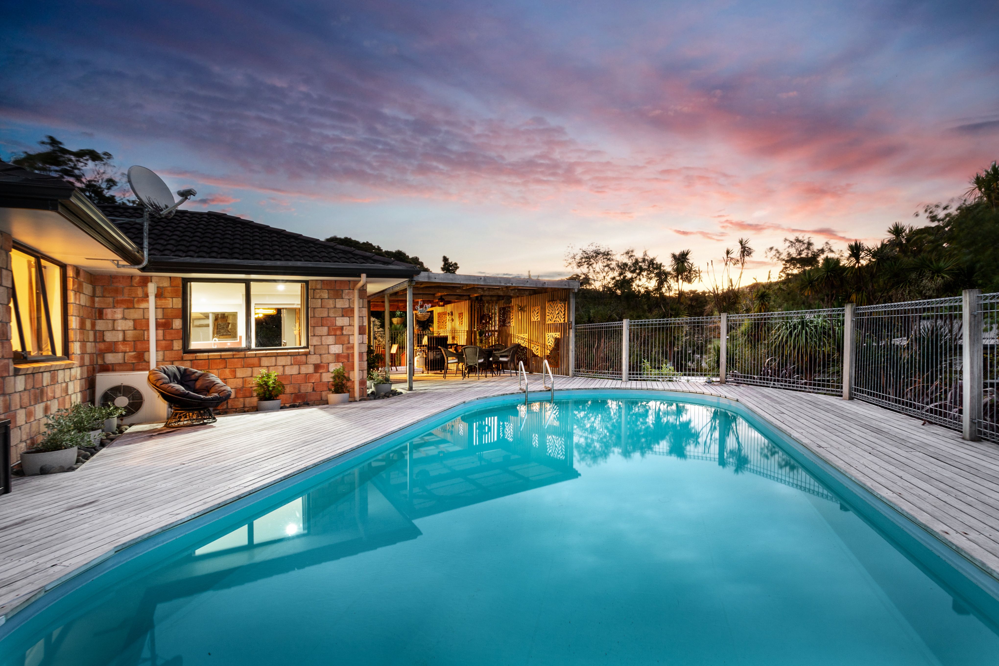 34 Landing Road, Titirangi, Waitakere City