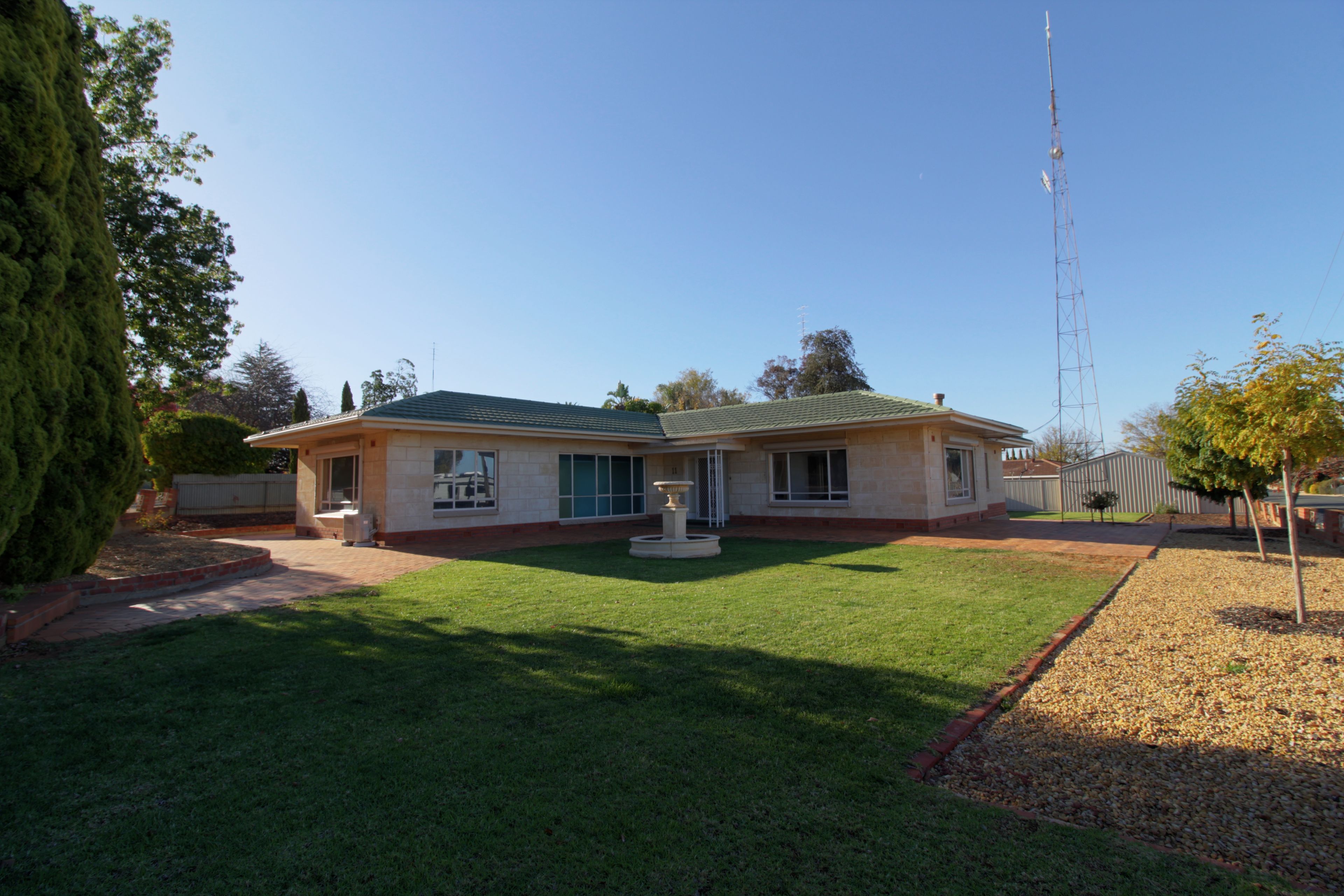 11 Fourth Street, Loxton SA 5333