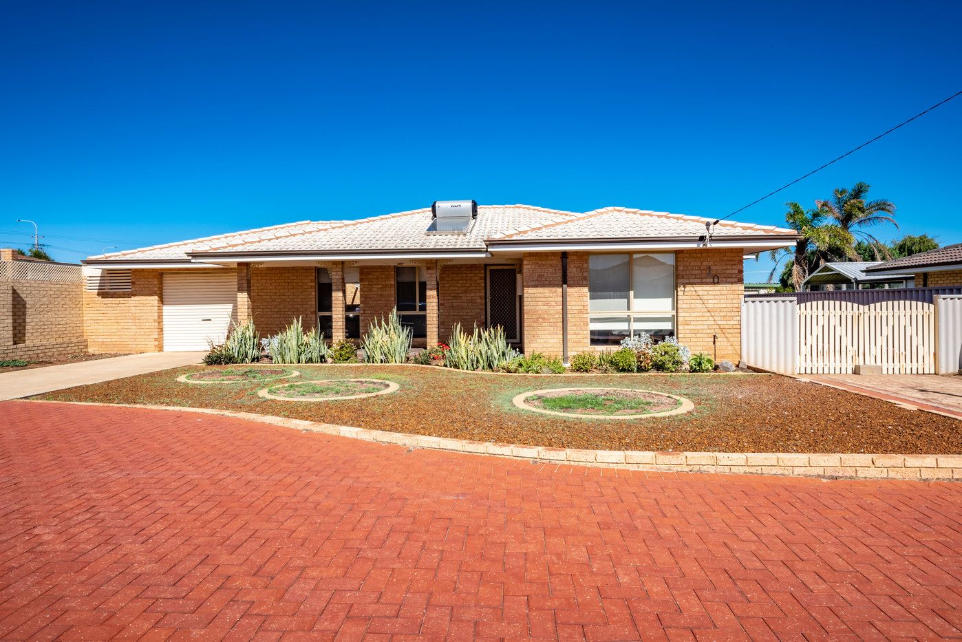 10 Torquay Place, Tarcoola Beach, WA 6530 Sold House Ray White Geraldton