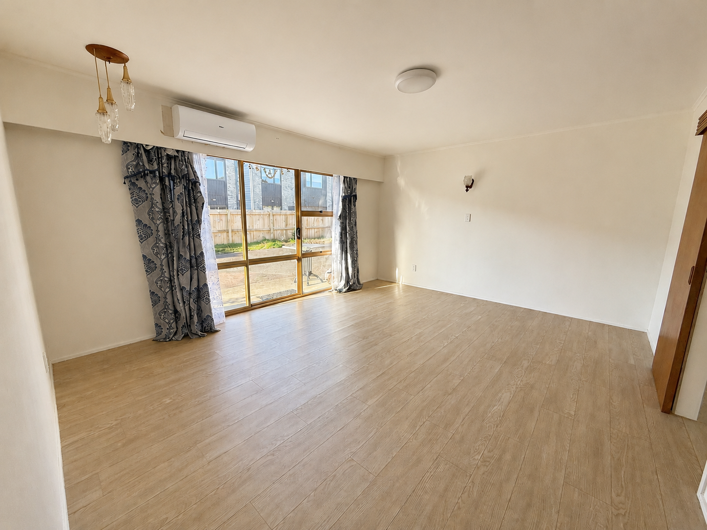2/19 King Street, Papatoetoe, Manukau City