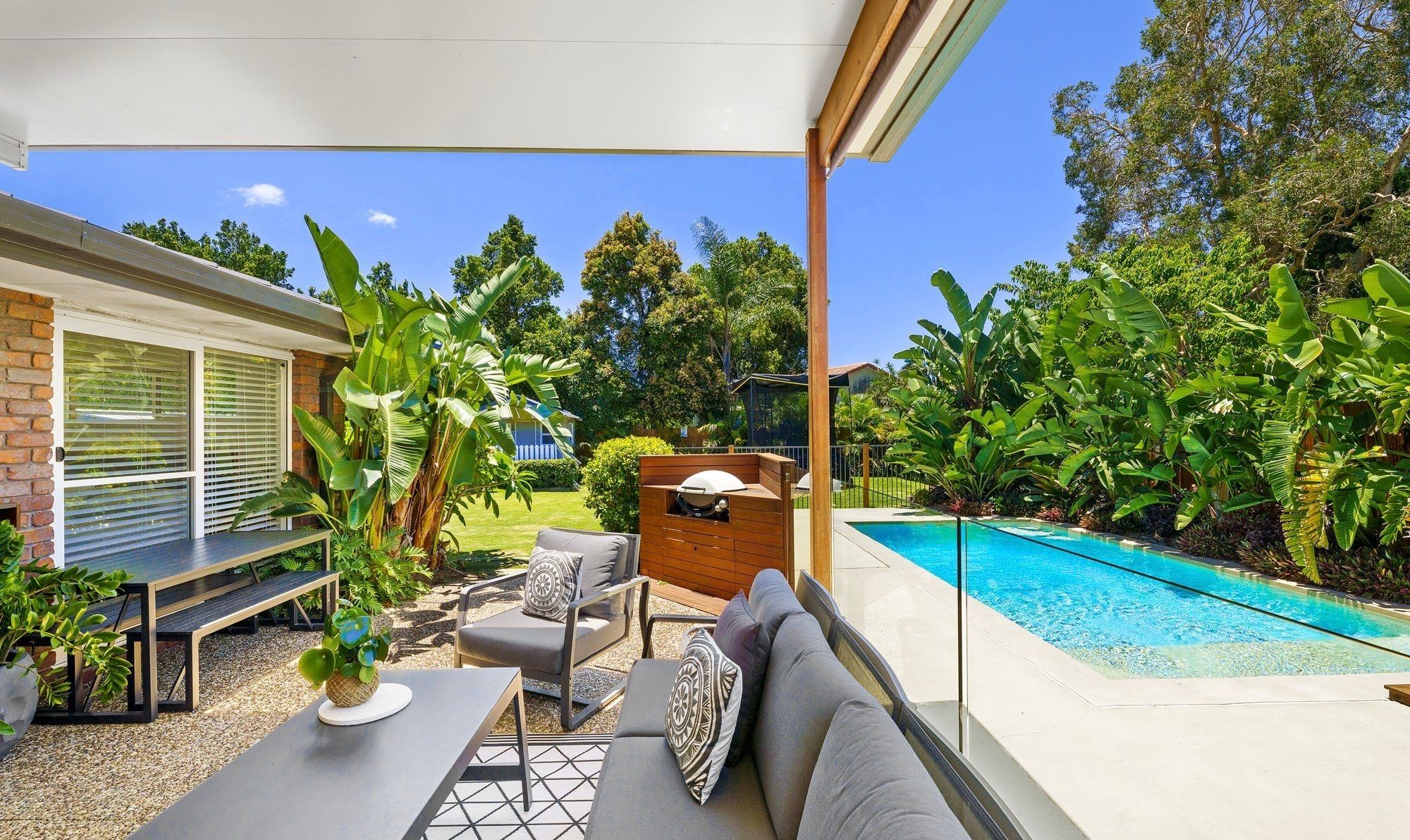 43 Poinsettia Avenue, Hollywell QLD 4216