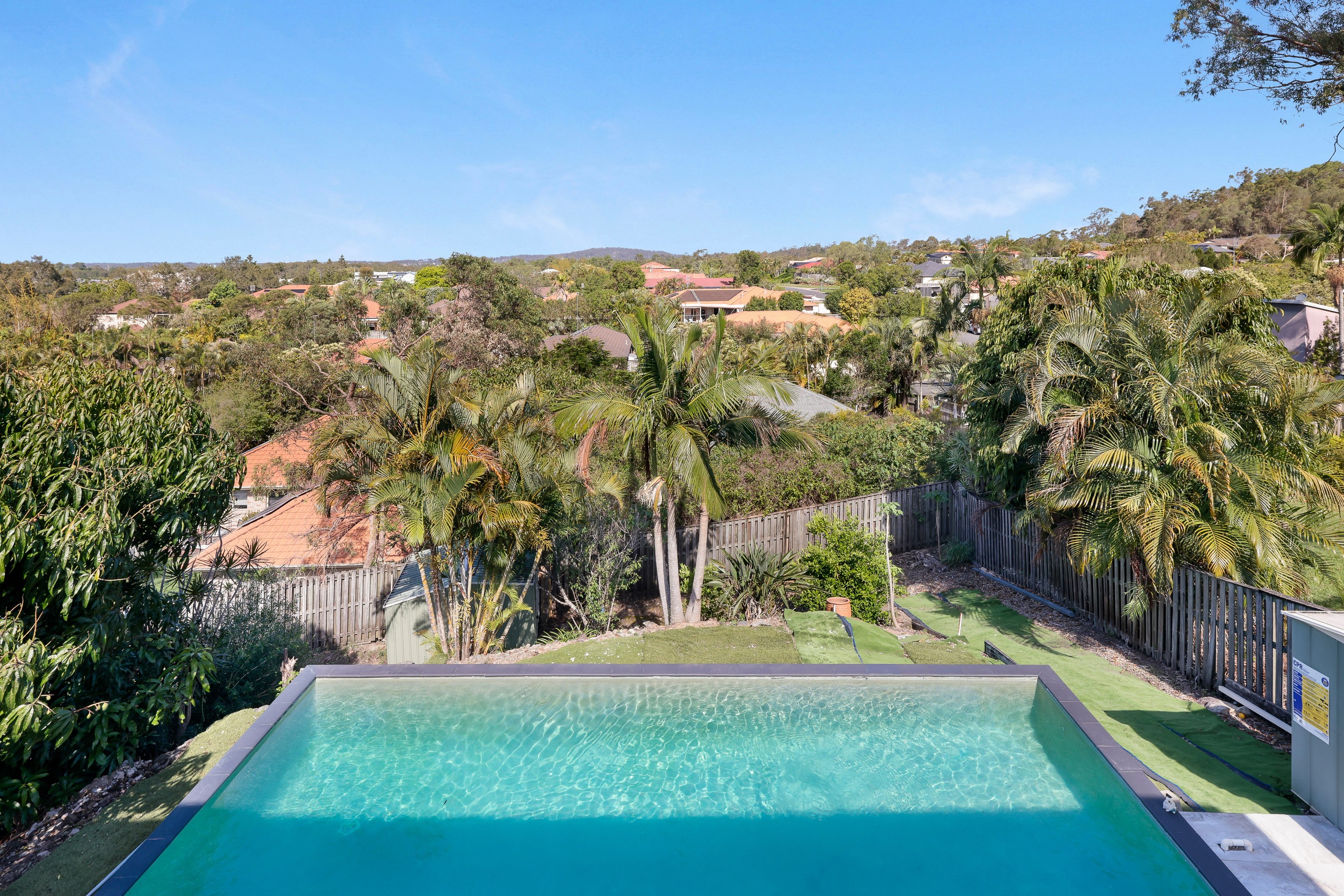 6 Honolulu Rise, Pacific Pines, QLD 4211