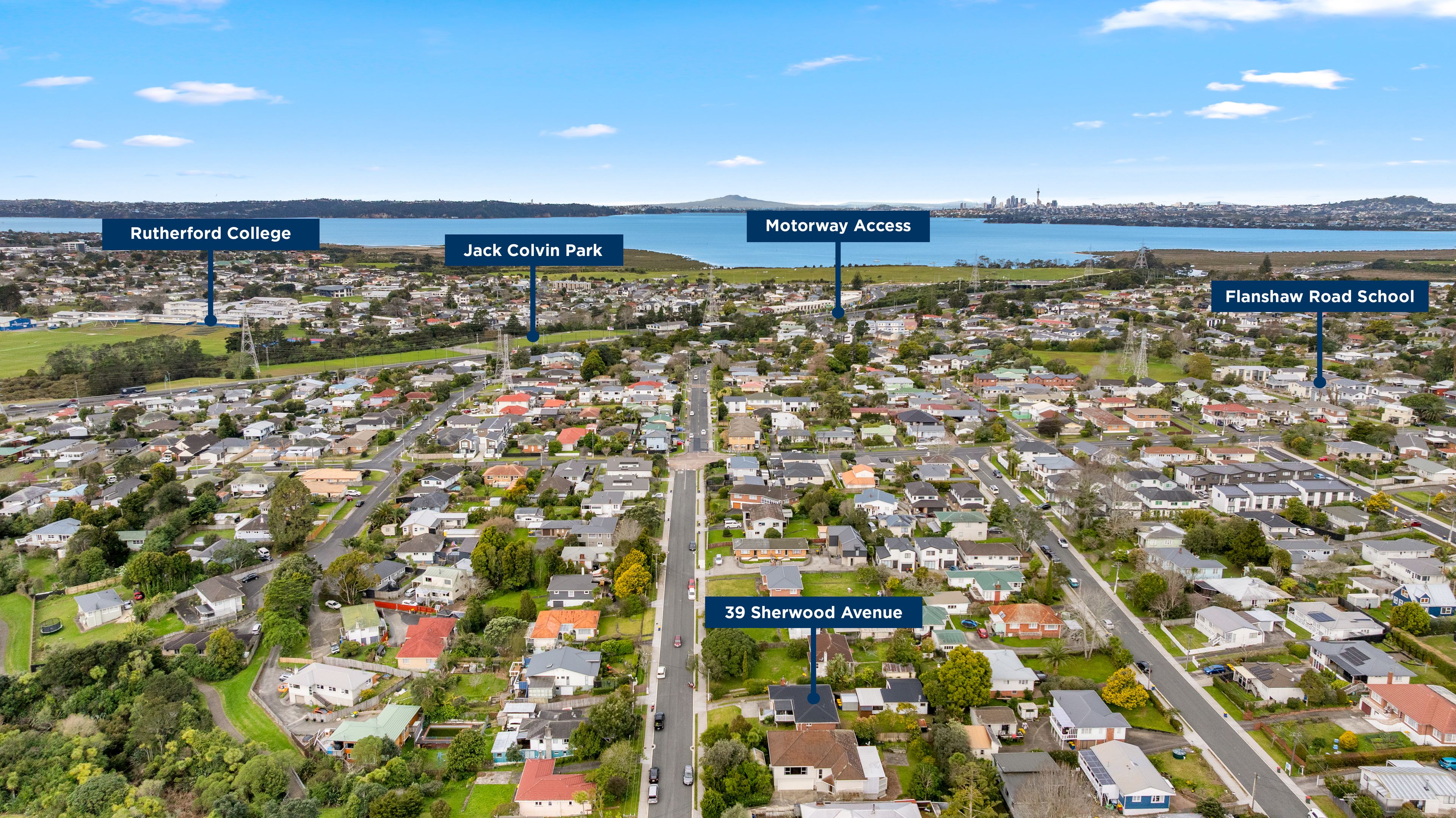 39 Sherwood Avenue, Te Atatu South, Waitakere City