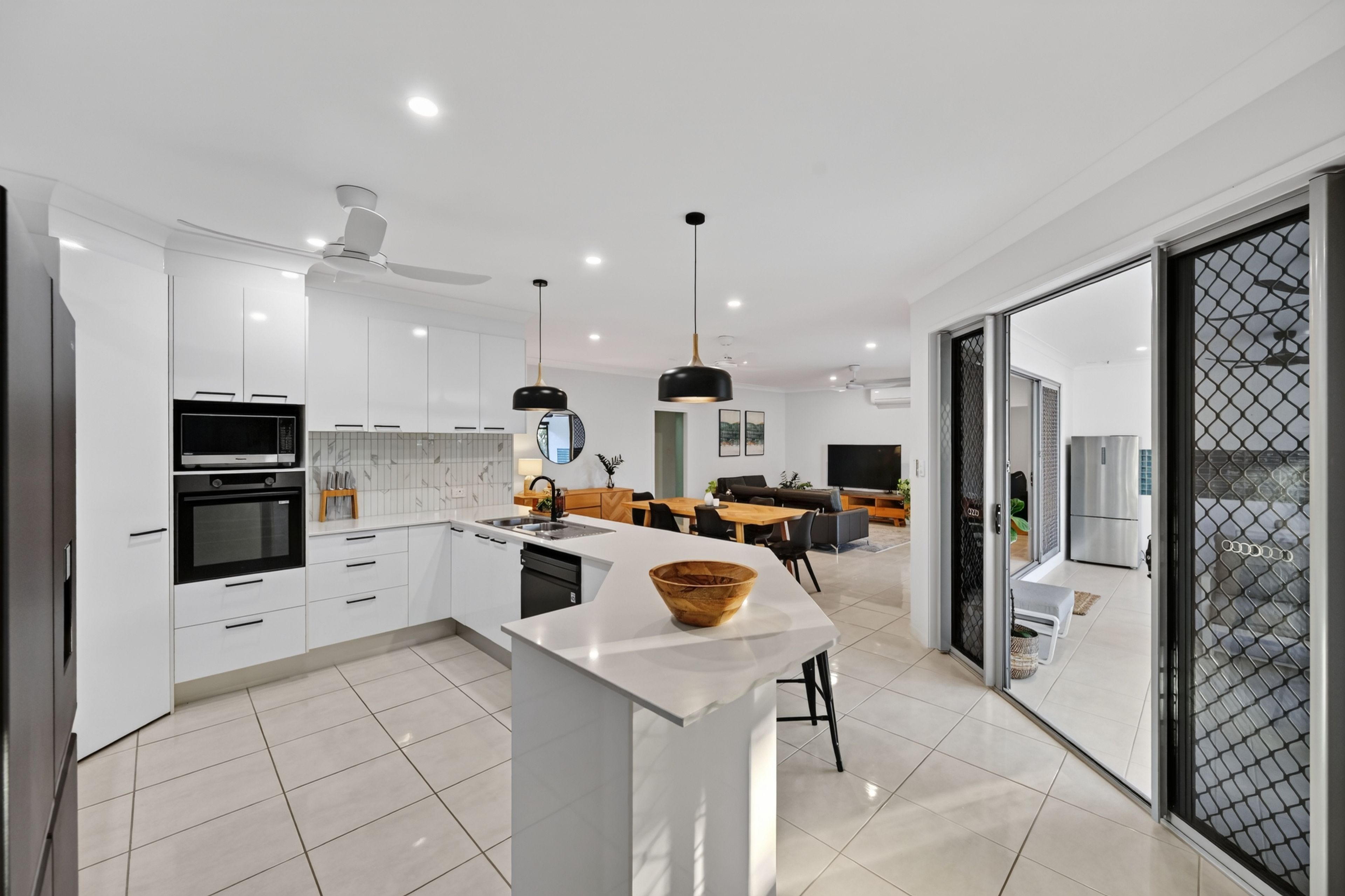 17 Holbourne Street — photo 8 of 30