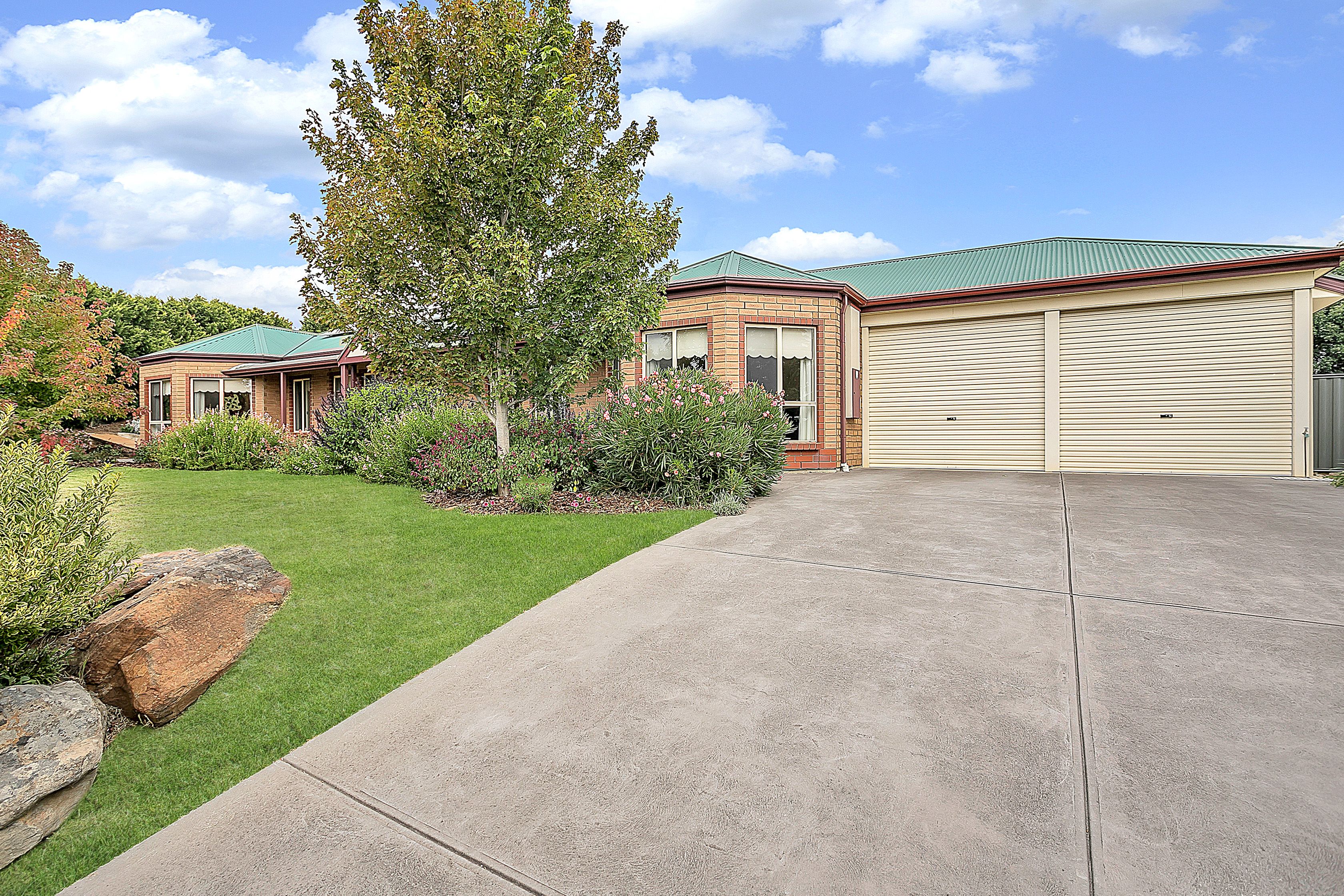 11 Stokes Court, Mount Barker, SA 5251