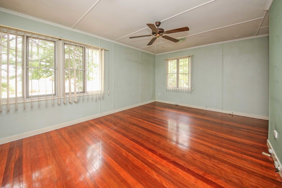 291 Newnham Road, Upper Mount Gravatt, QLD 4122