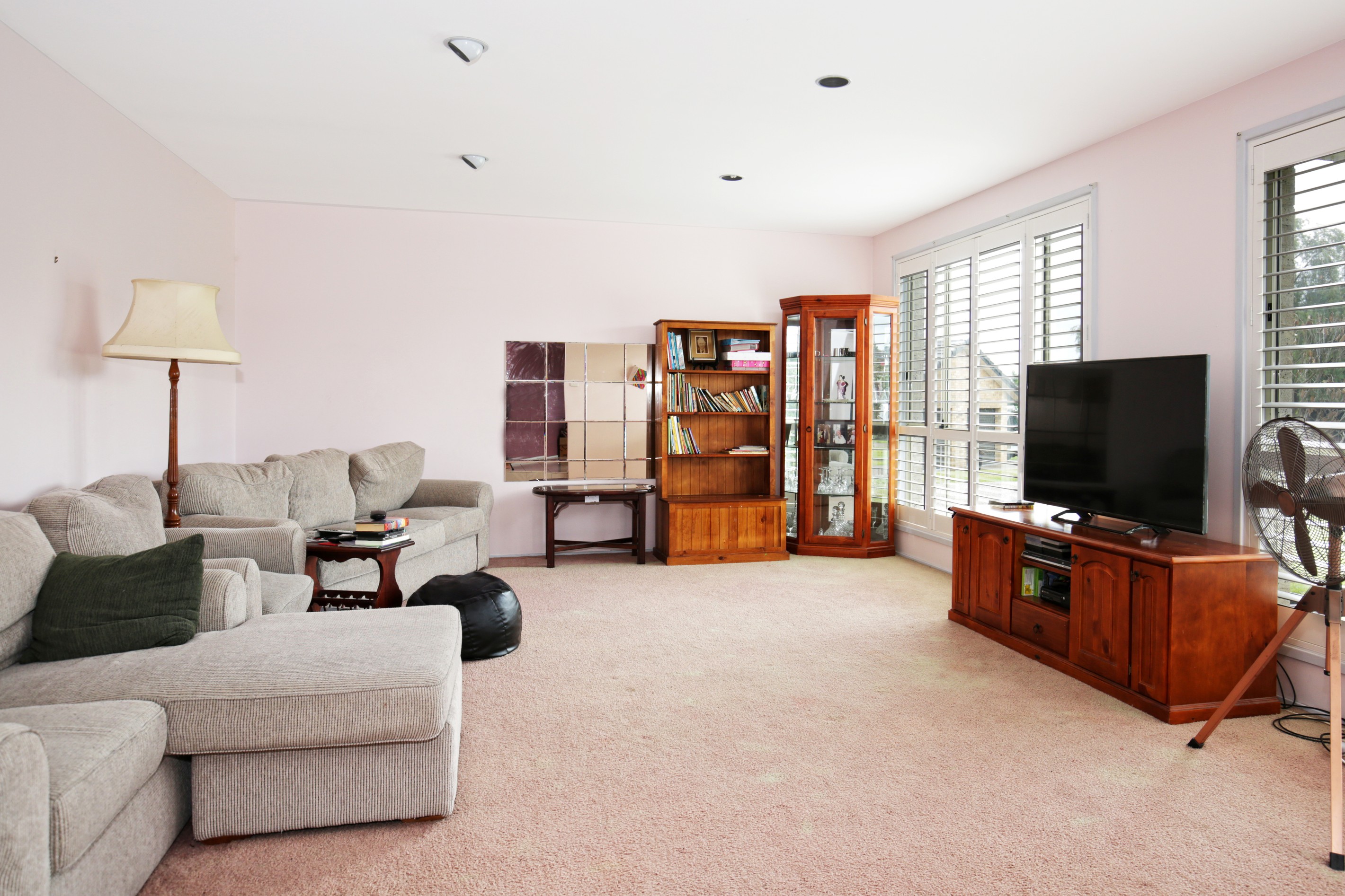 13 Chestnut Avenue, Bomaderry, NSW 2541
