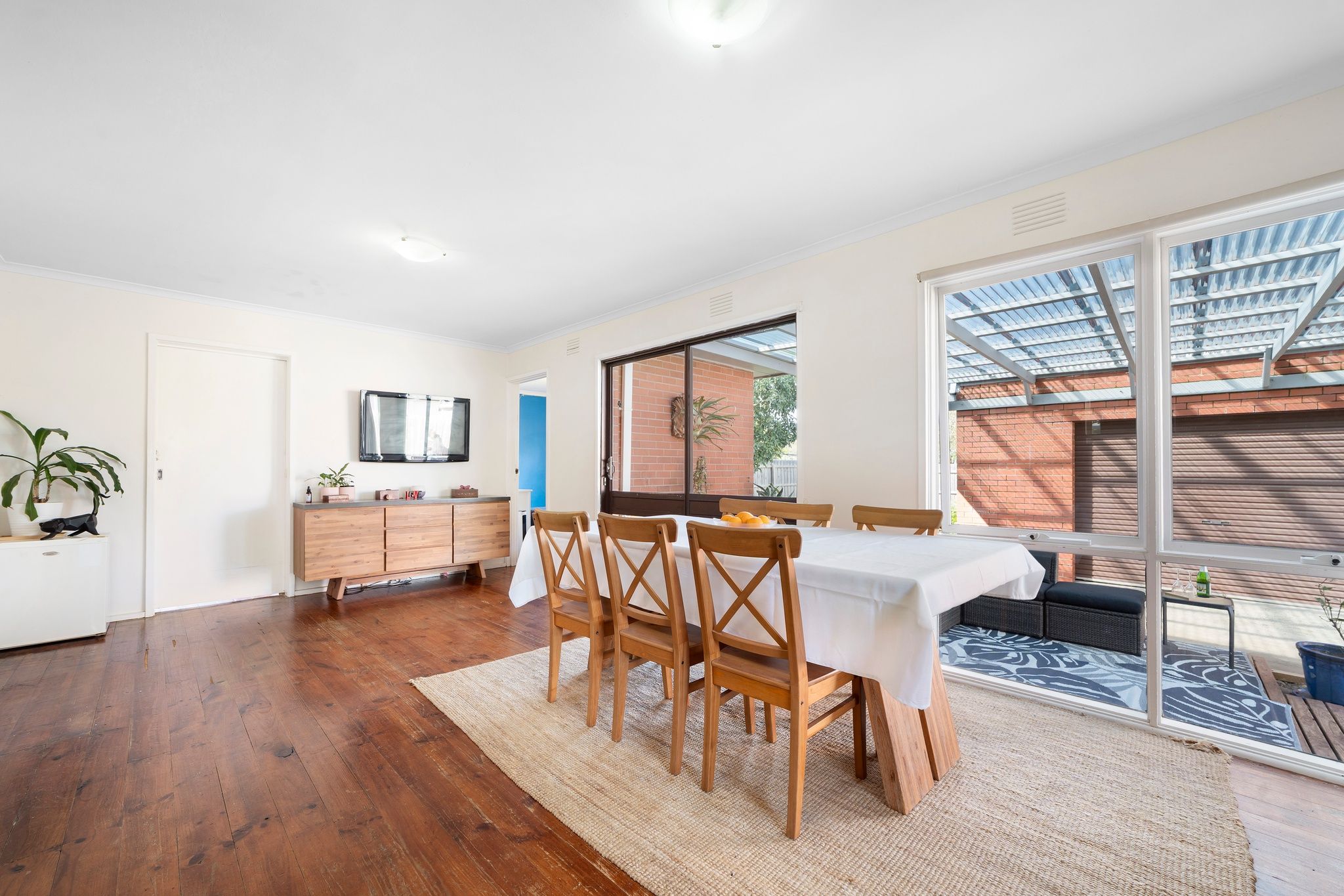 36 Mangana Drive — photo 4 of 19