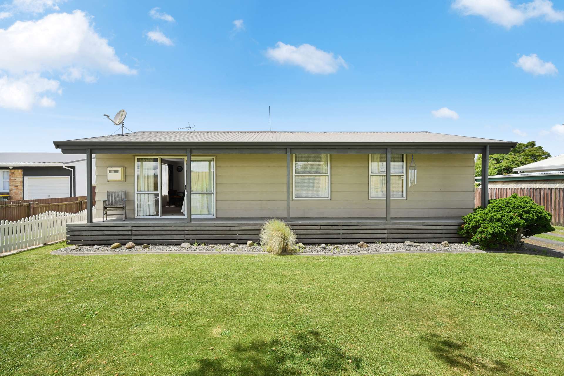 213A Tuhikaramea Road photo 1