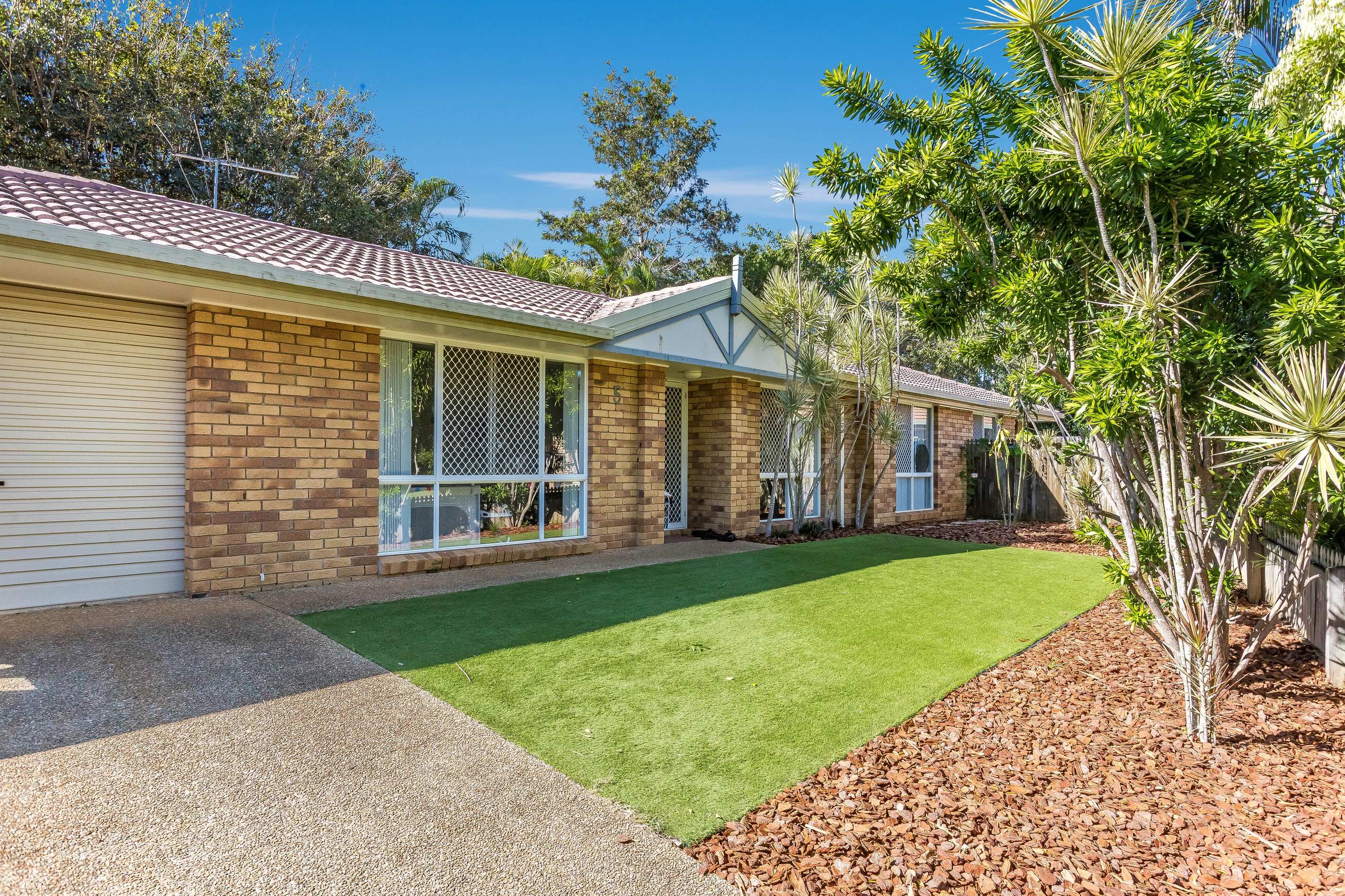 5 Hart Court, Murrumba Downs, QLD 4503
