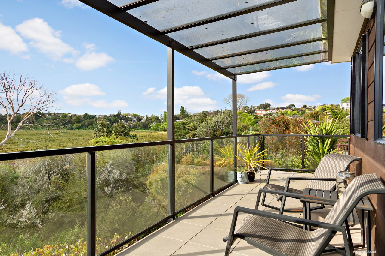 2/28 Saint Peters Street, Northcote, North Shore City