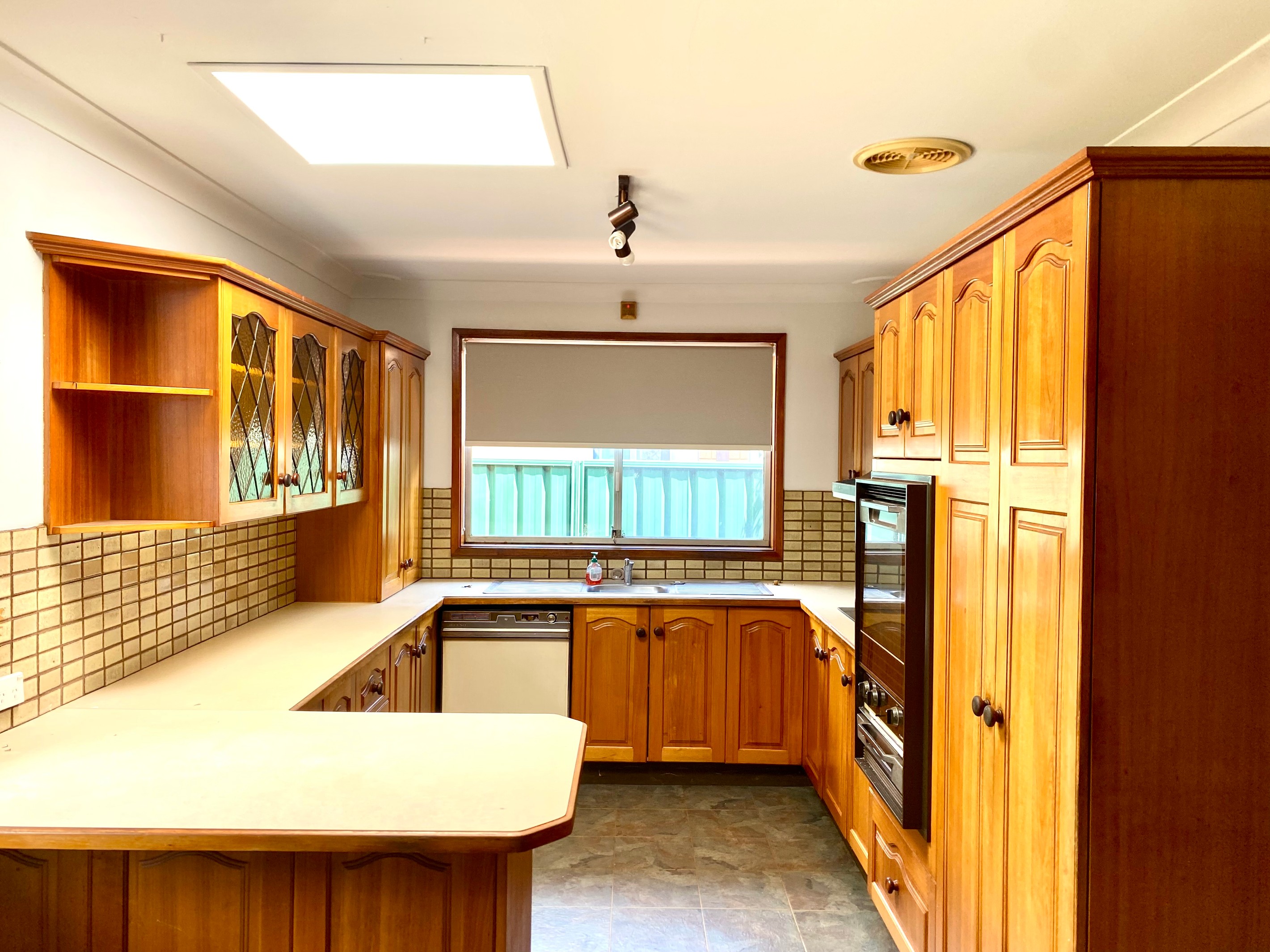 4 Aston Place, Leumeah, NSW 2560