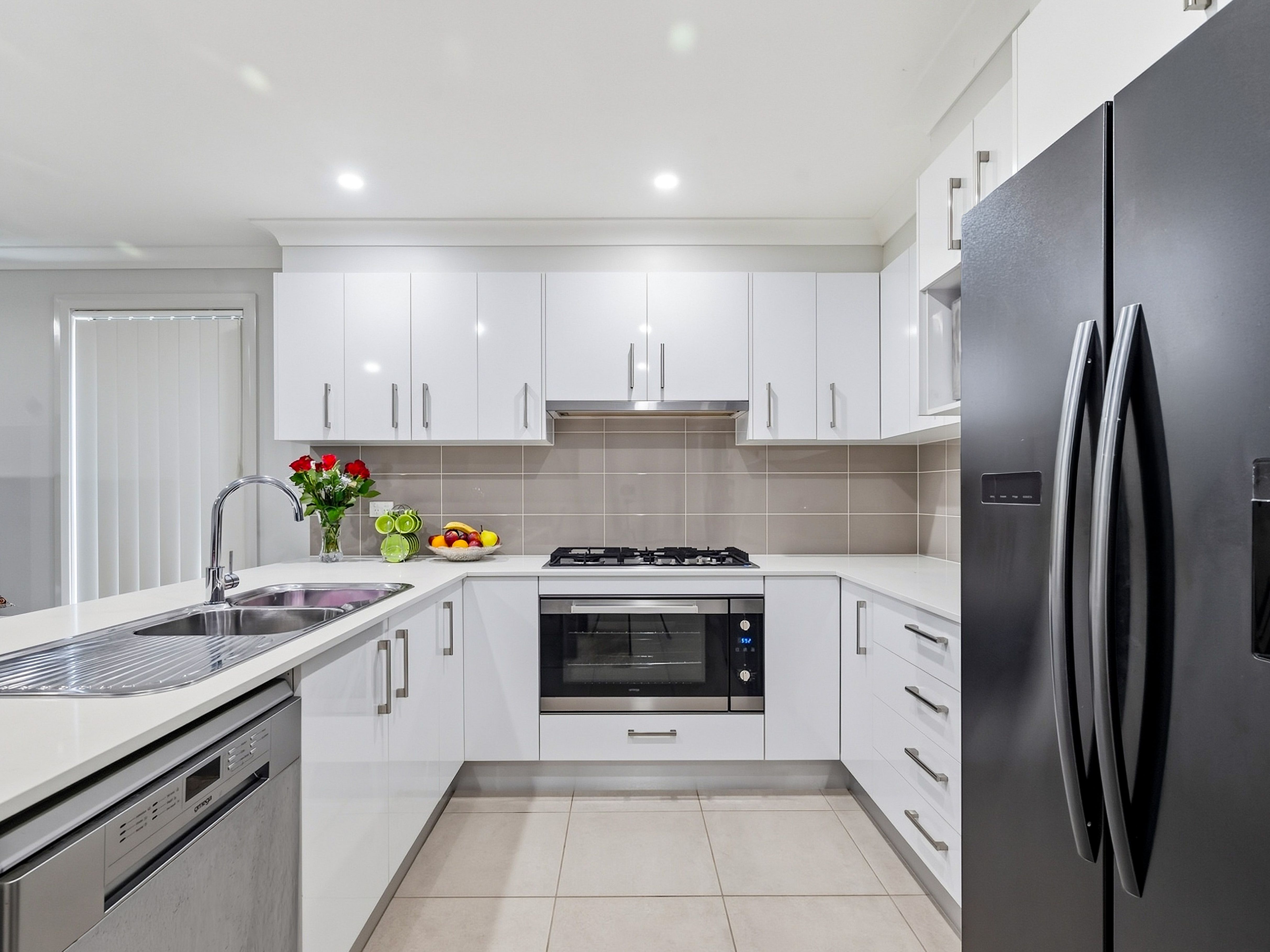 27 Greenberg Street — photo 4 of 12