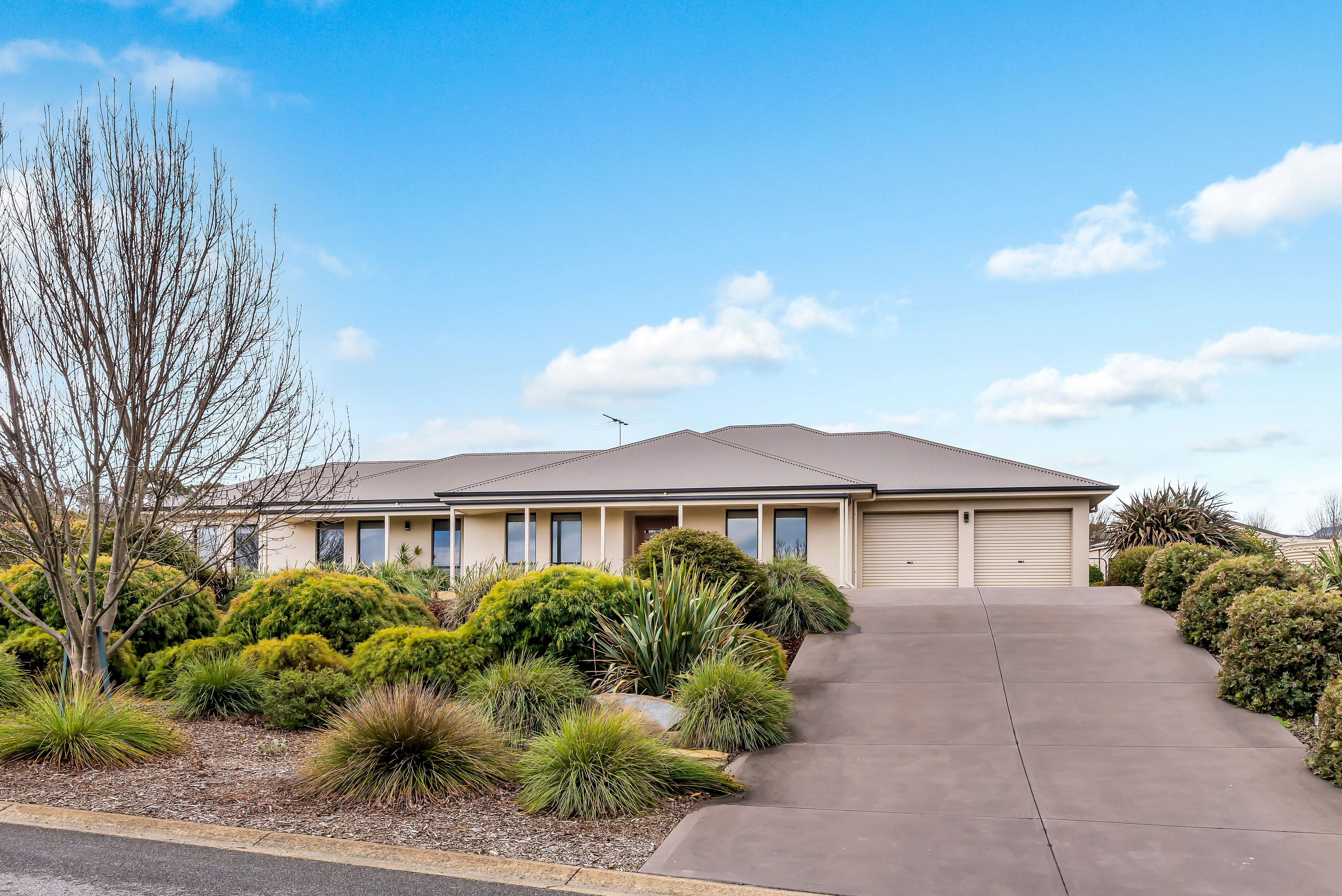 3 Pontiac Road, Mount Barker SA 5251