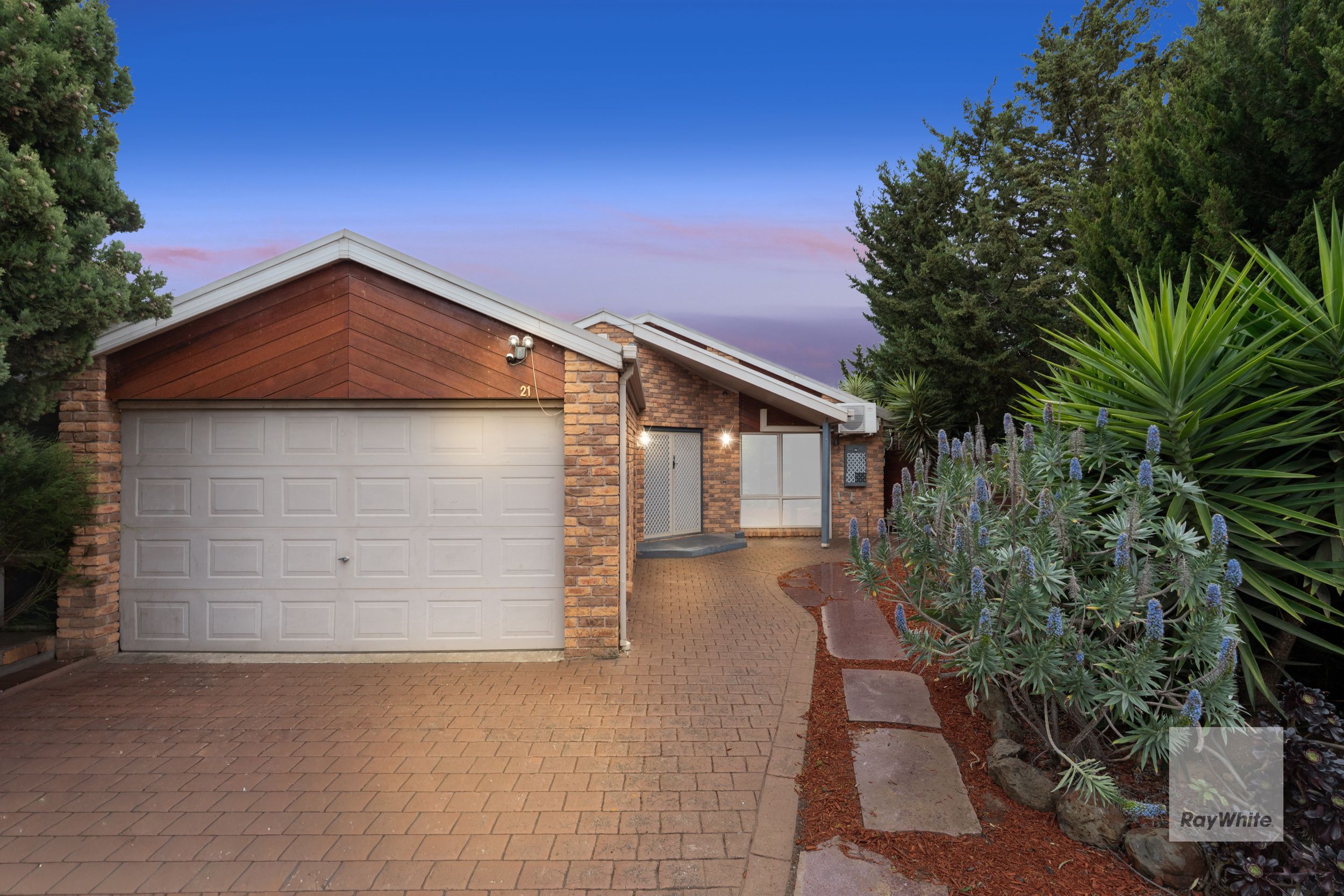 21 Gunsynd Court , Keilor Downs VIC 3038