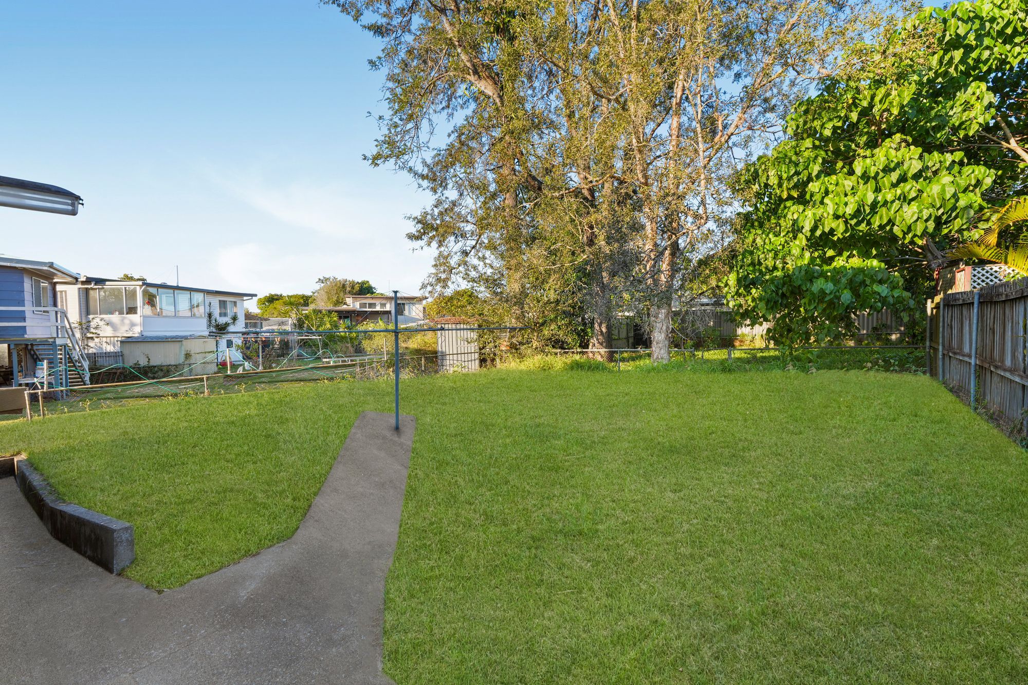 21 Windsor Street — photo 12 of 15