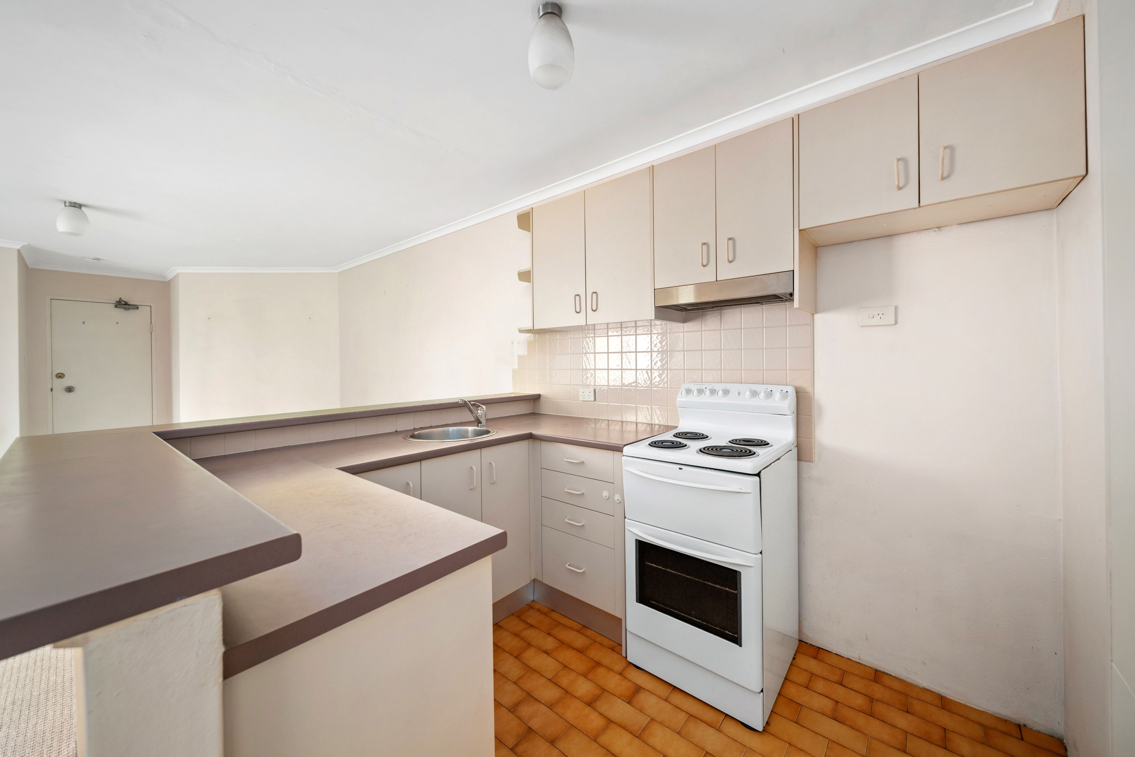 40/125 OAK Road, Kirrawee, NSW 2232
