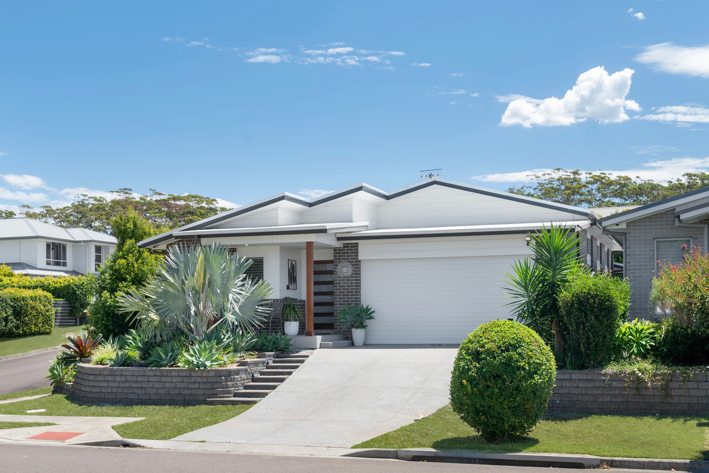 17 Gawul Circuit, Corlette, NSW 2315