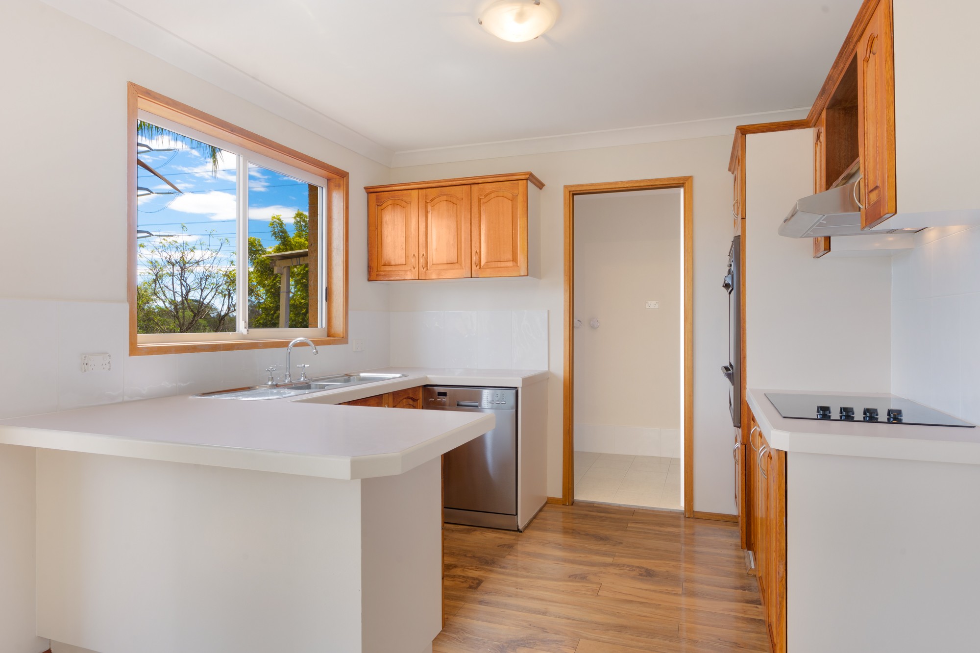 2/13 Rushes Place, Minto, NSW 2566