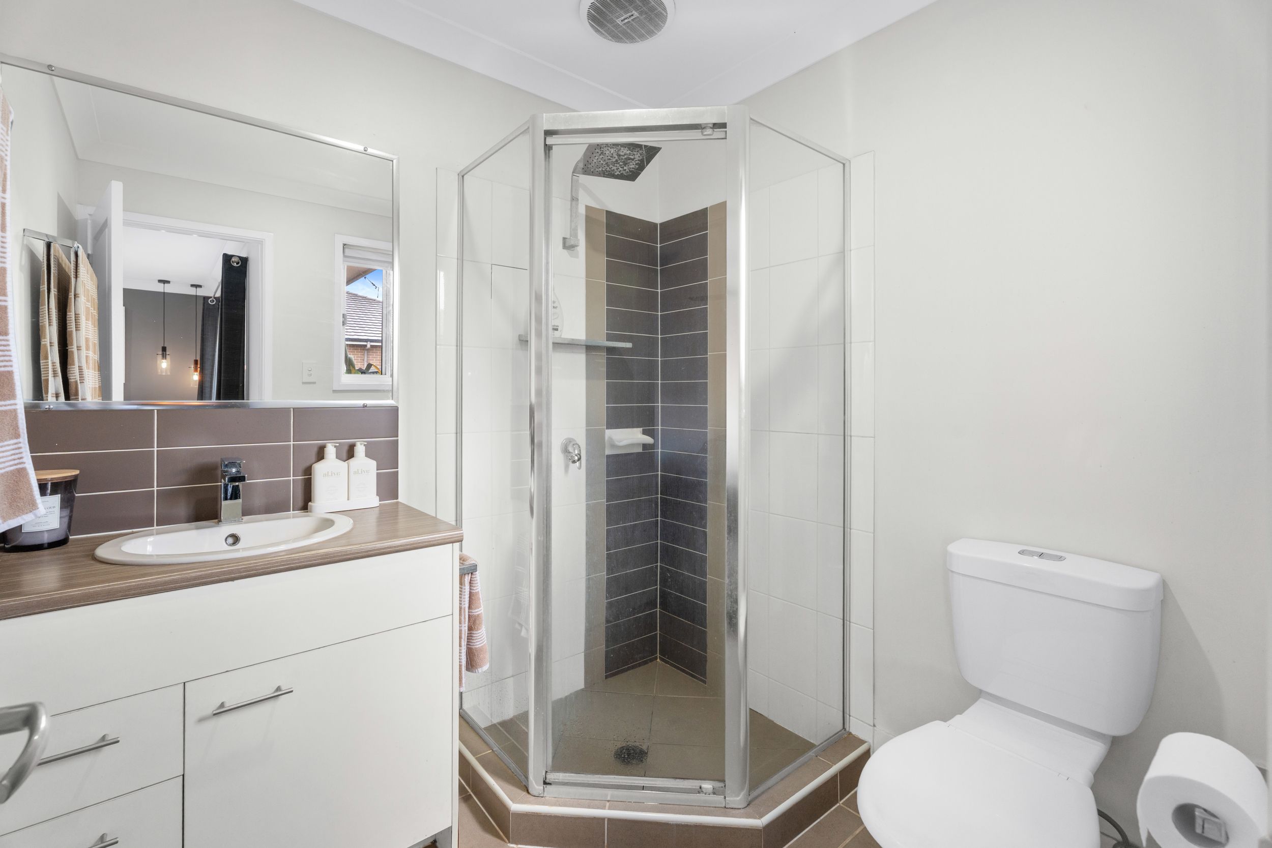 11 Fleet Avenue, Jordan Springs, NSW