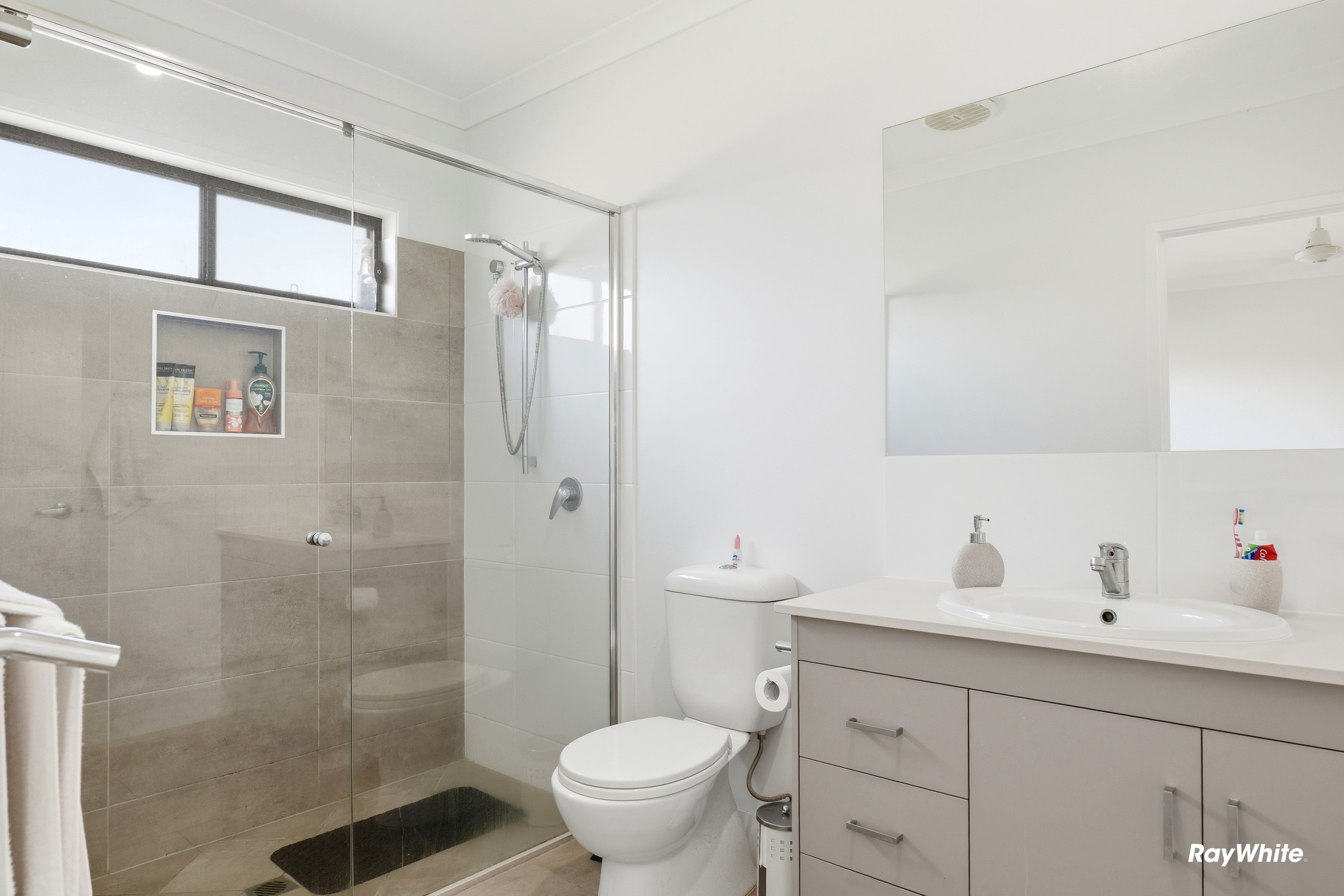 35 Chantilly Street — photo 18 of 30